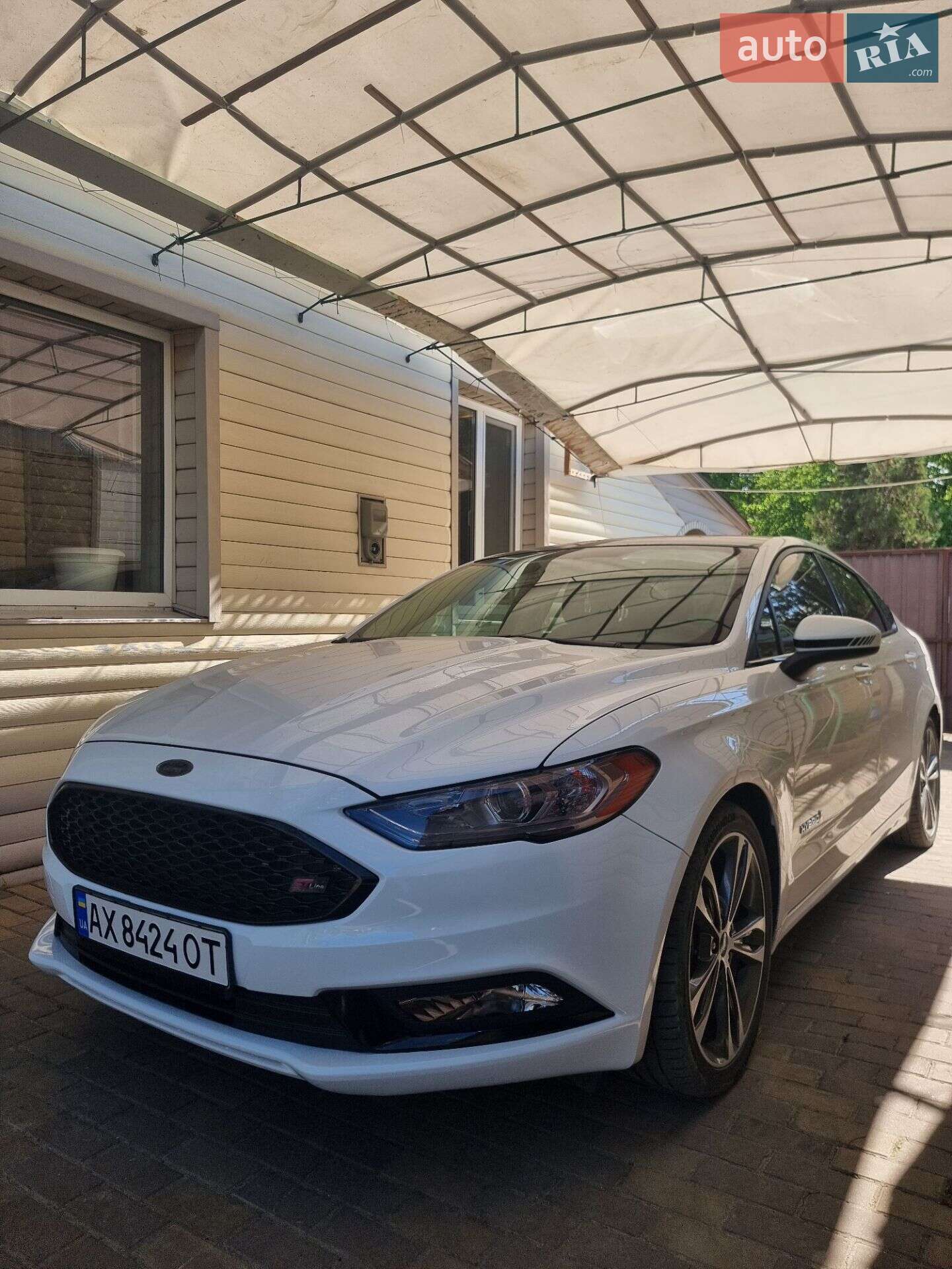 Ford Fusion 2016 VIN 3FA6P0LU3HR190849 фото оголошення 6 з 14