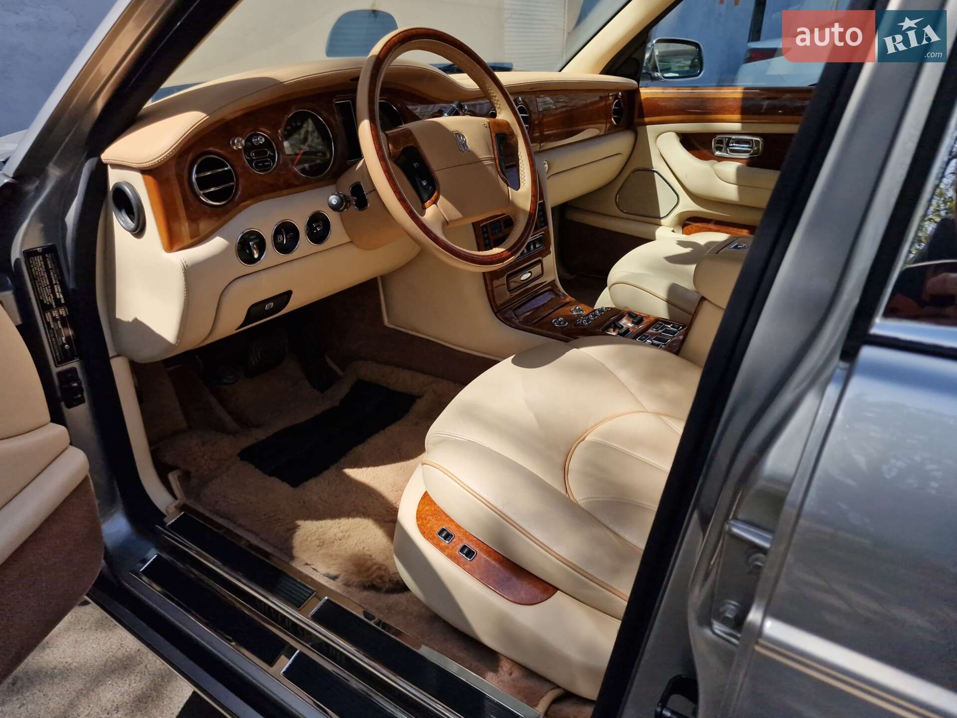 Rolls-Royce Silver Seraph 2001 VIN SCALA61E02CX08345 фото оголошення 52 з 118