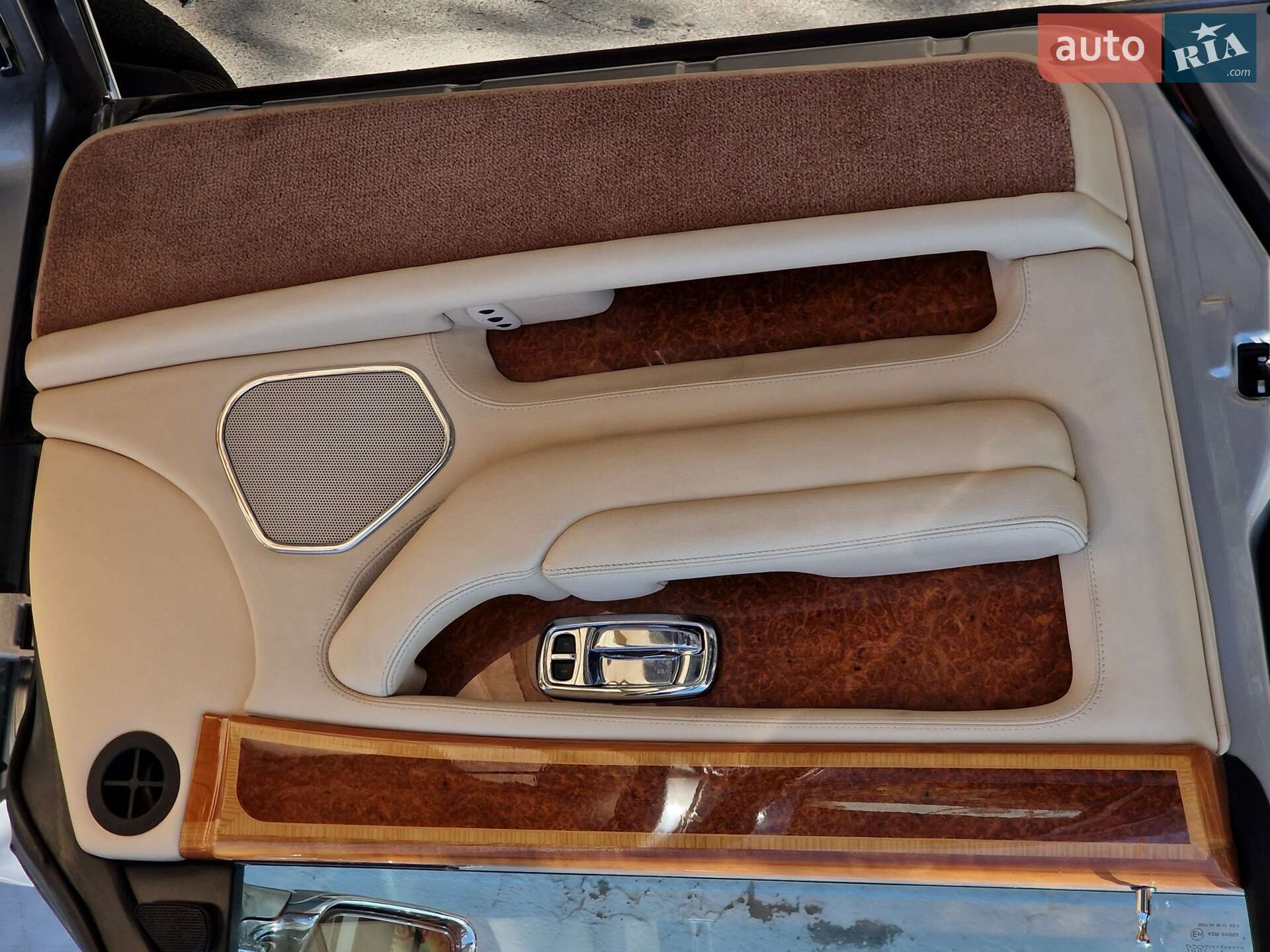 Rolls-Royce Silver Seraph 2001 VIN SCALA61E02CX08345 фото оголошення 60 з 118