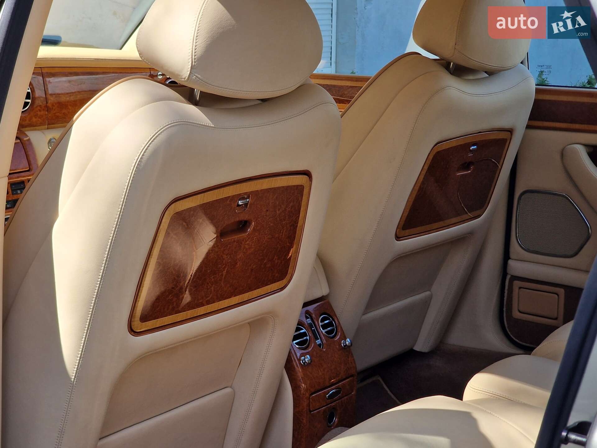 Rolls-Royce Silver Seraph 2001 VIN SCALA61E02CX08345 фото оголошення 82 з 118