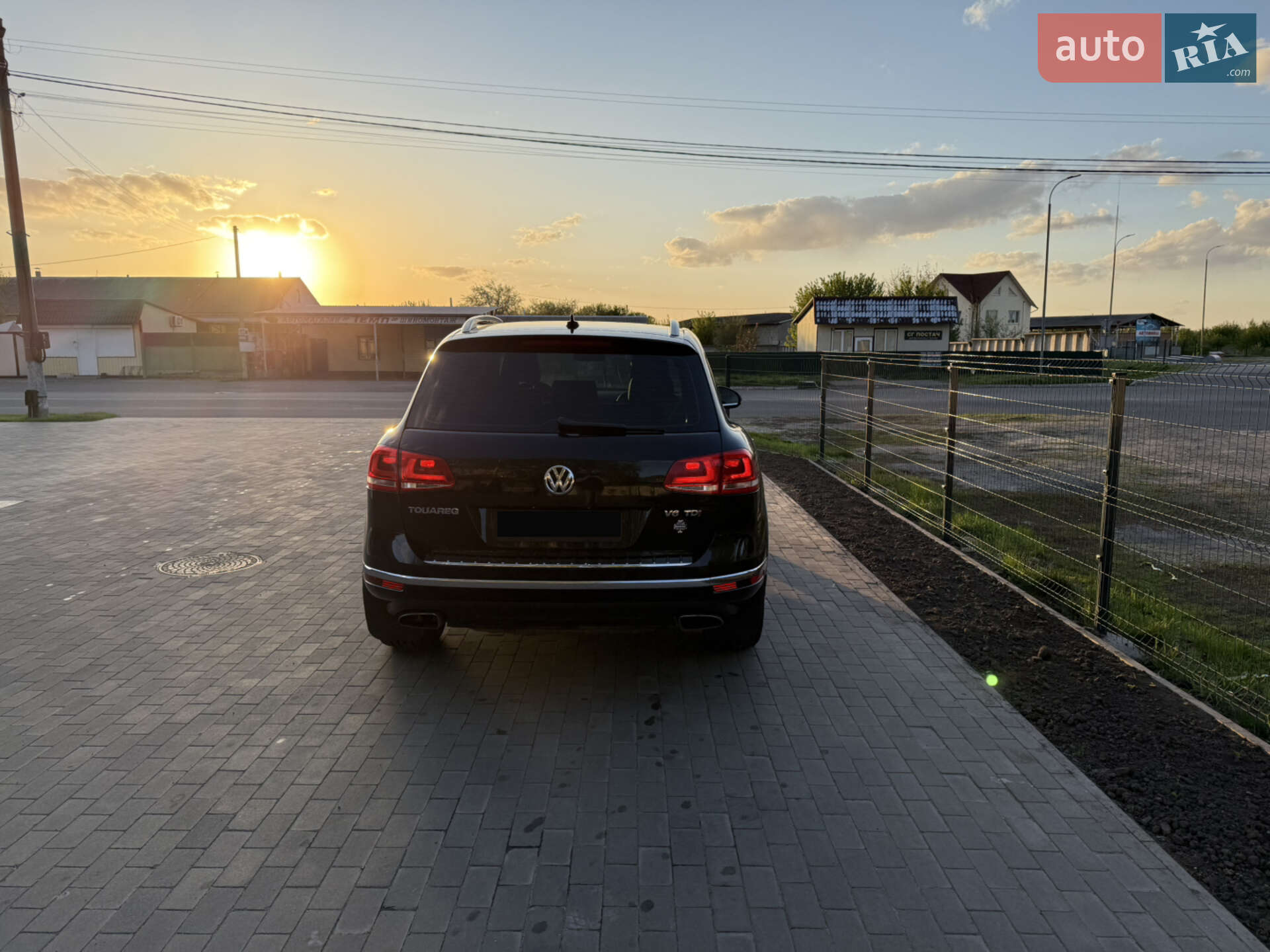 Volkswagen Touareg 2017 VIN WVGZZZ7PZHD035464 фото оголошення 8 з 49