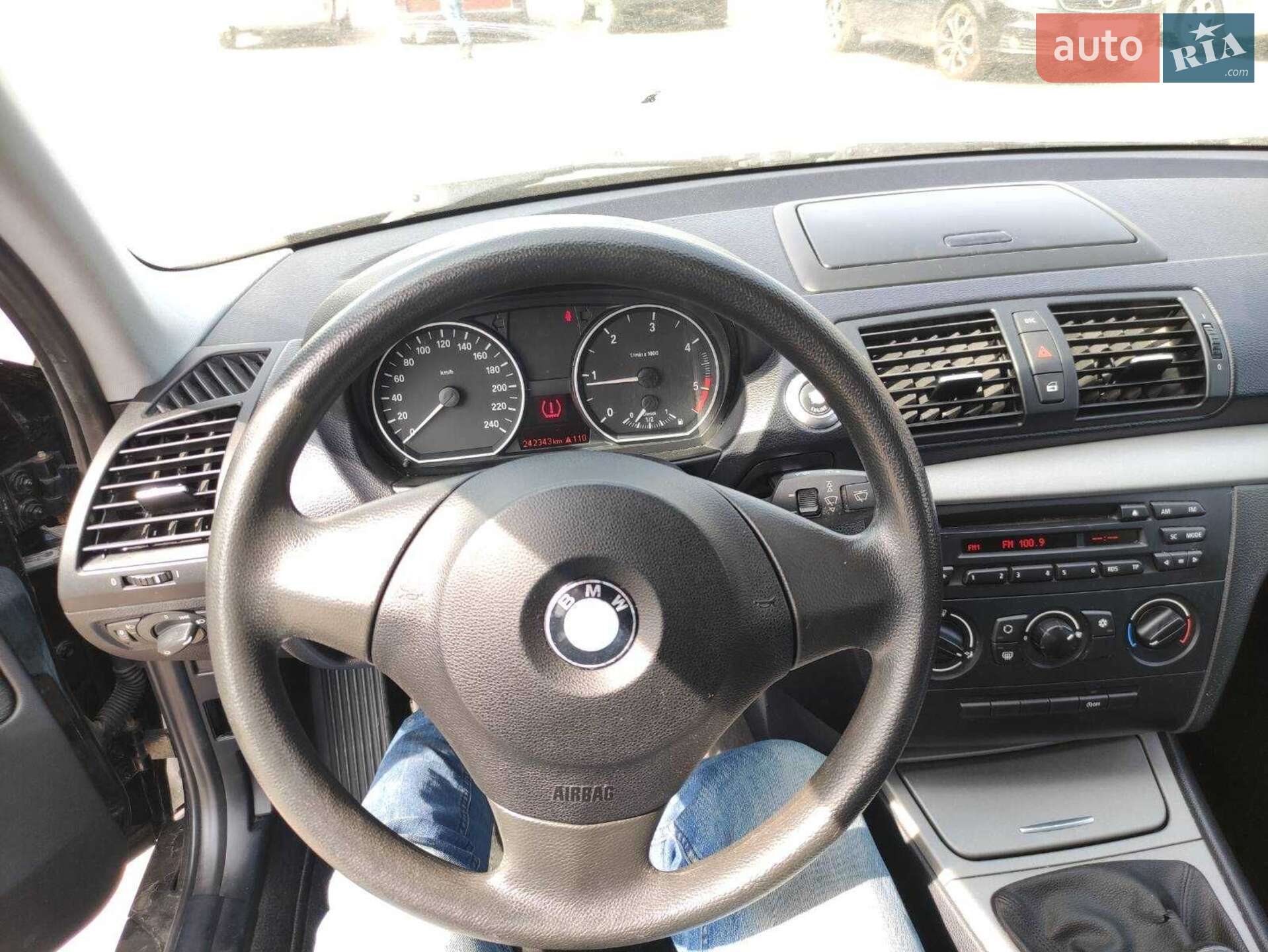BMW 1 Series 2007 VIN WBAUD71030PY85523 фото оголошення 22 з 25