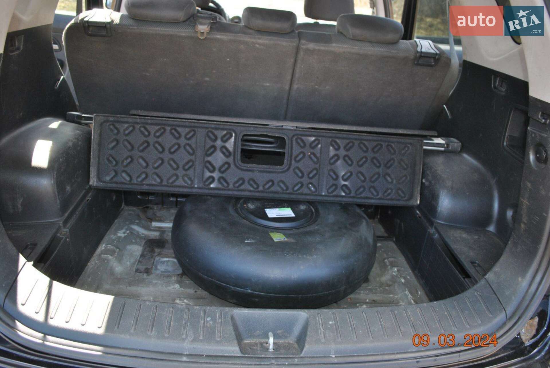 KIA Carens 2008 VIN Y6LFG52138L200198 фото оголошення 12 з 15