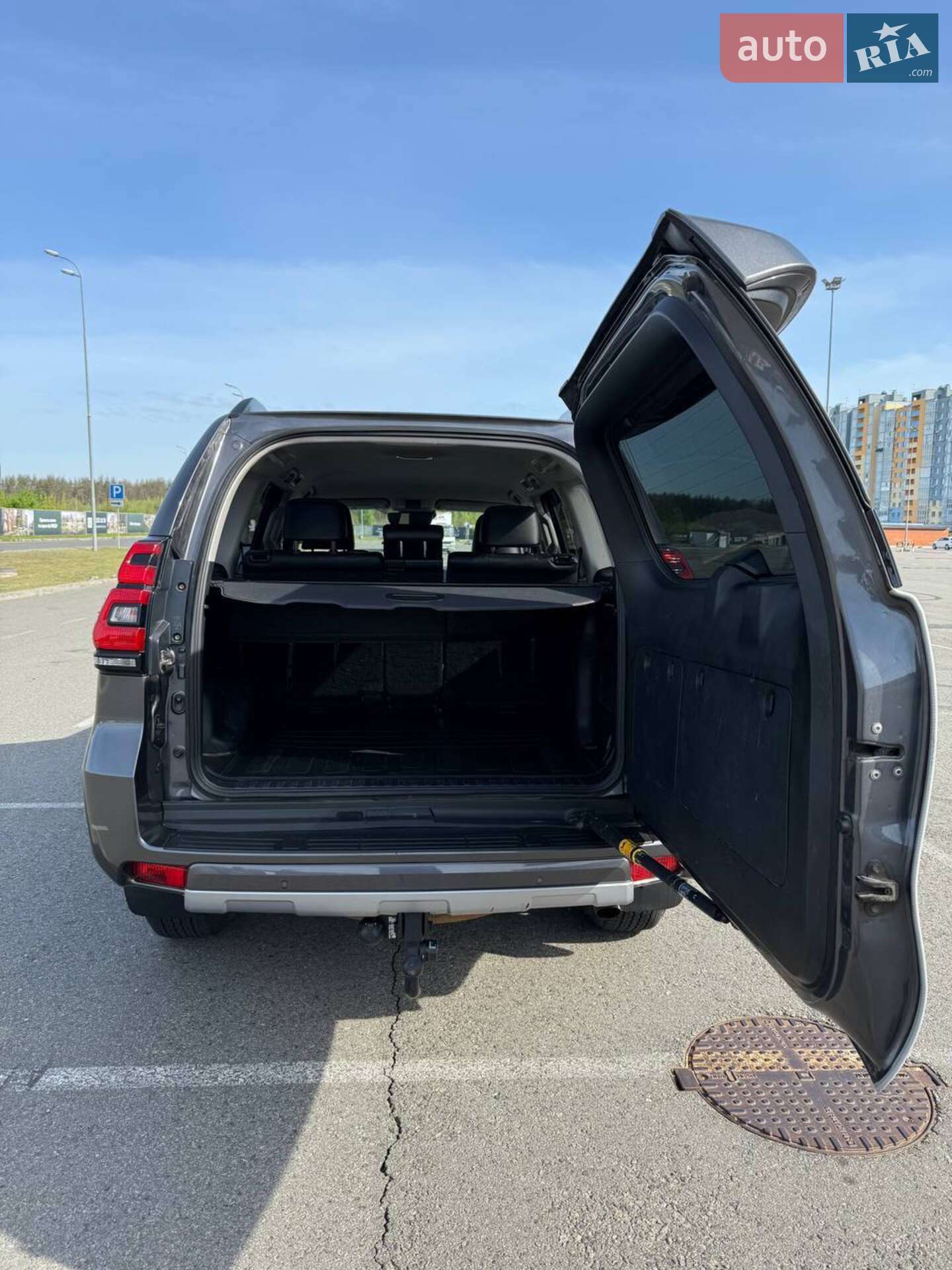 Toyota Land Cruiser Prado 2019 VIN JTEBU3FJ20K176000 фото оголошення 7 з 25