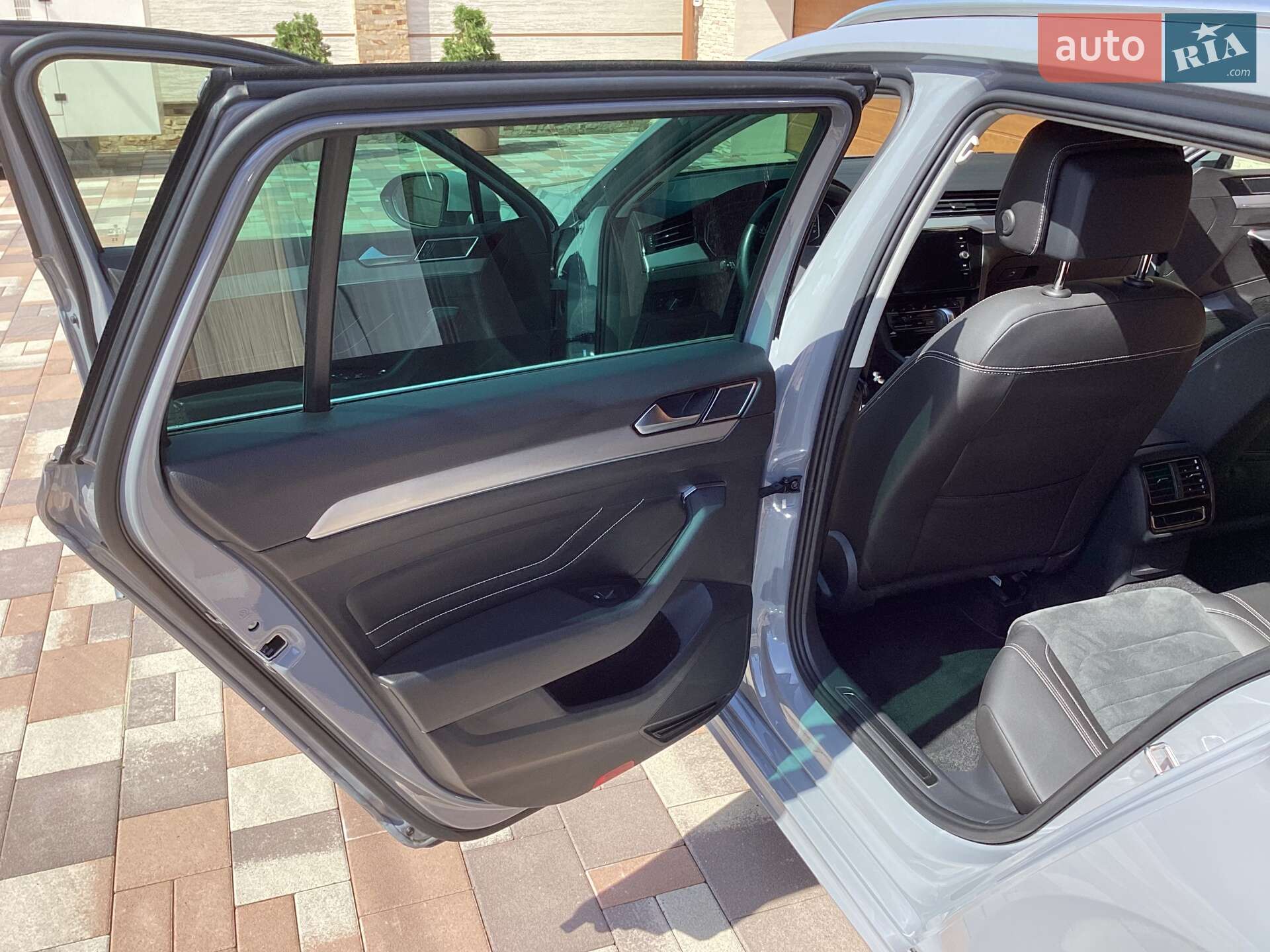 Volkswagen Passat 2024 VIN WVWZZZ3C9RE040231 фото оголошення 18 з 26