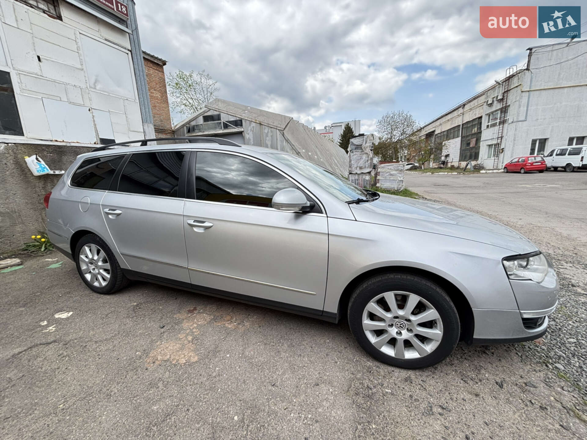 Volkswagen Passat 2010 VIN WVWZZZ3CZAE175282 фото оголошення 3 з 21