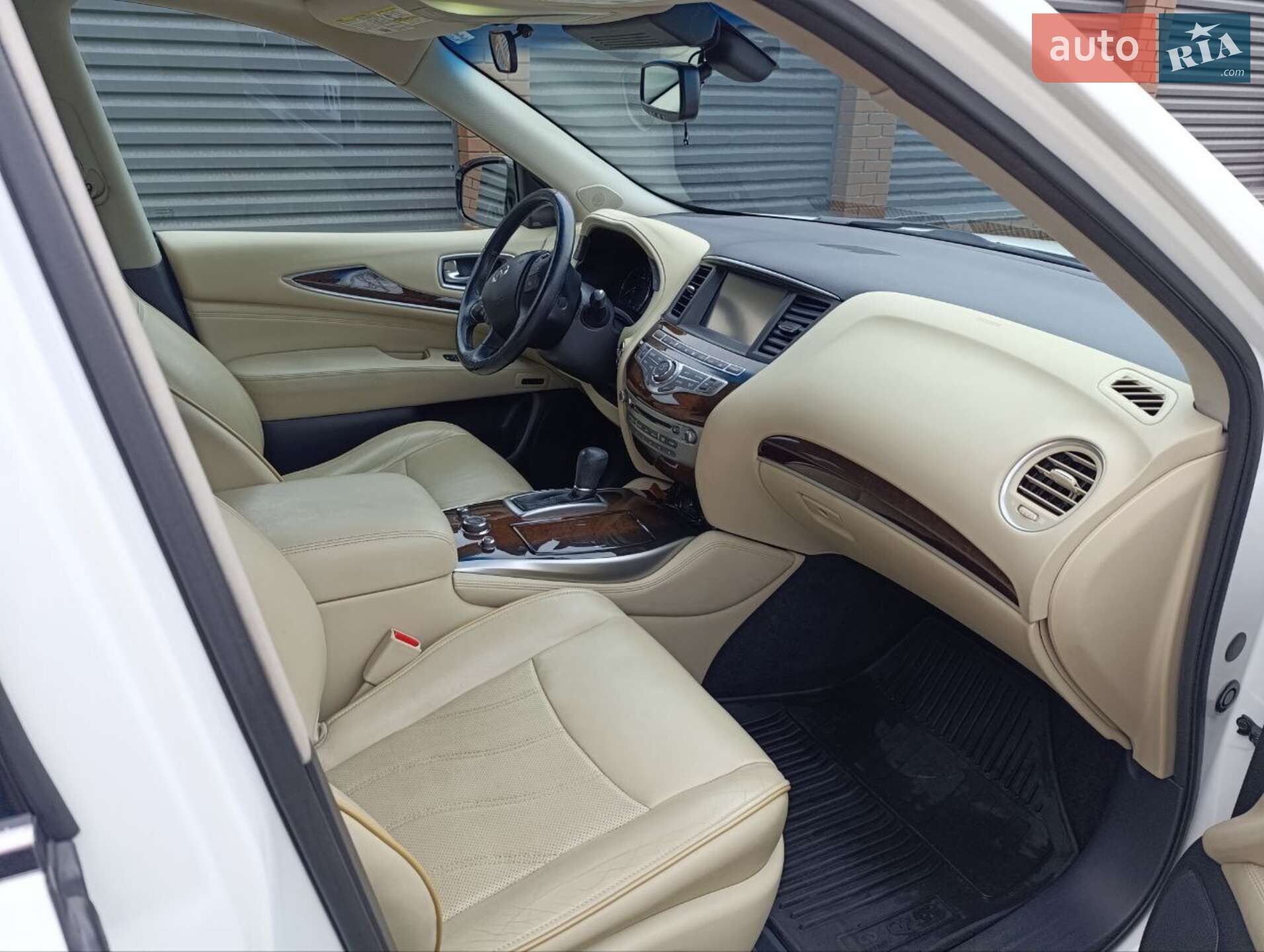 Infiniti QX60 2014 VIN 5N1AL0MM8FC504601 фото оголошення 17 з 24