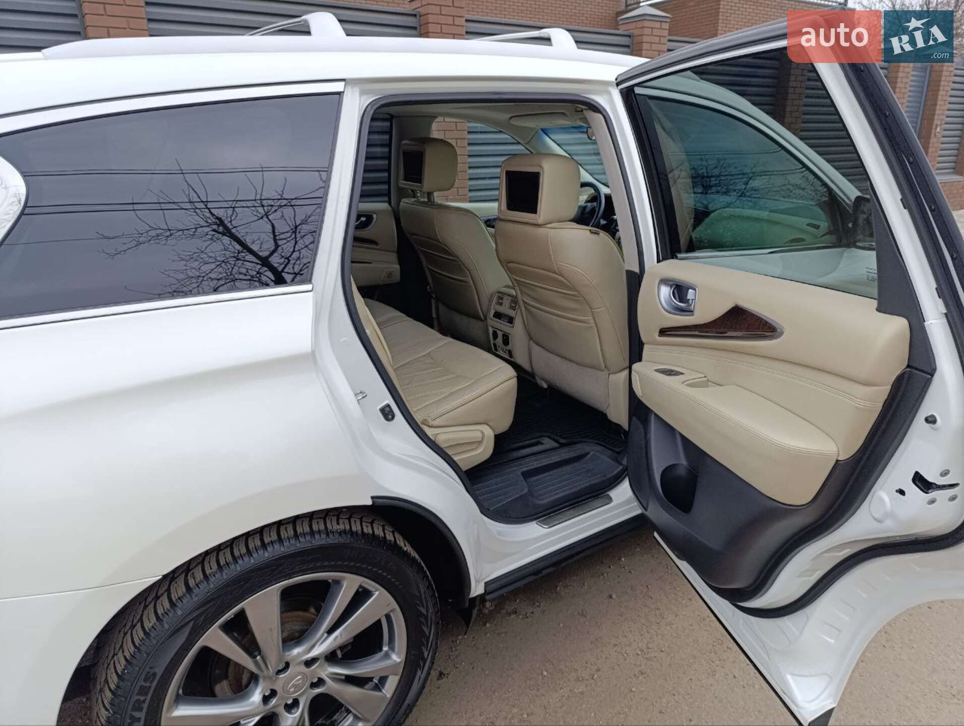 Infiniti QX60 2014 VIN 5N1AL0MM8FC504601 фото оголошення 18 з 24