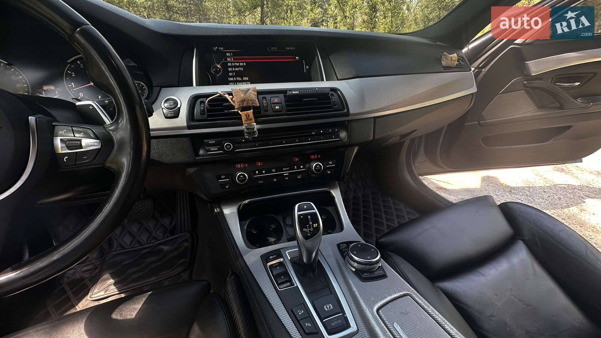 BMW 5 Series 2016 VIN WBA5B3C54GD549516 фото оголошення 4 з 36
