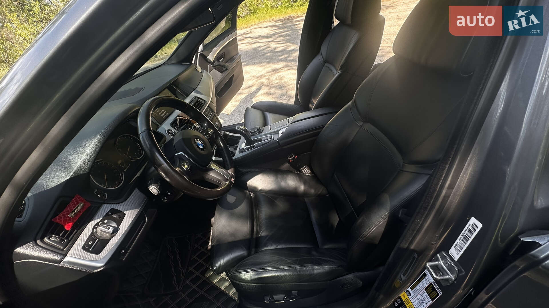 BMW 5 Series 2016 VIN WBA5B3C54GD549516 фото оголошення 6 з 36