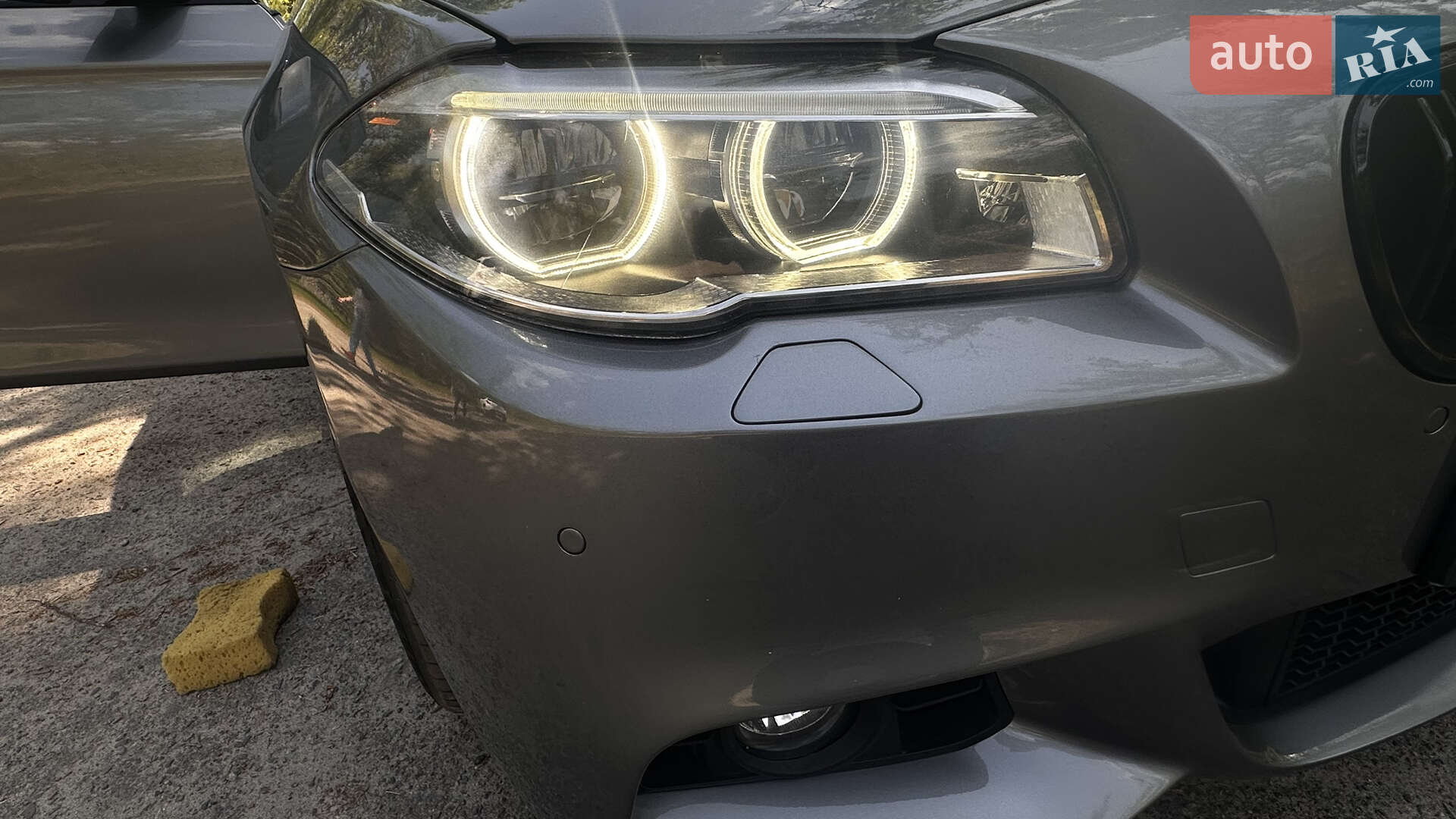 BMW 5 Series 2016 VIN WBA5B3C54GD549516 фото оголошення 13 з 36