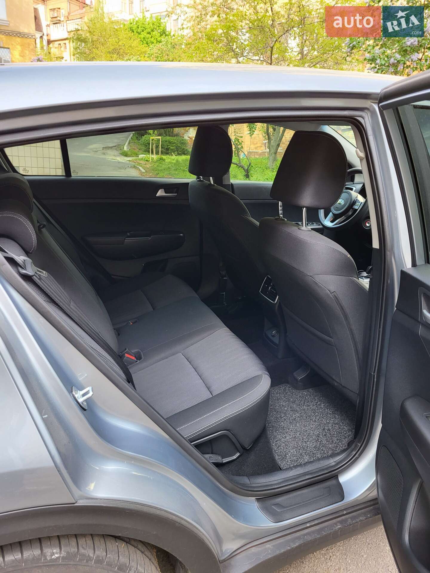 Kia Sportage 2019 VIN U5YPG814BLL809435 фото оголошення 4 з 12