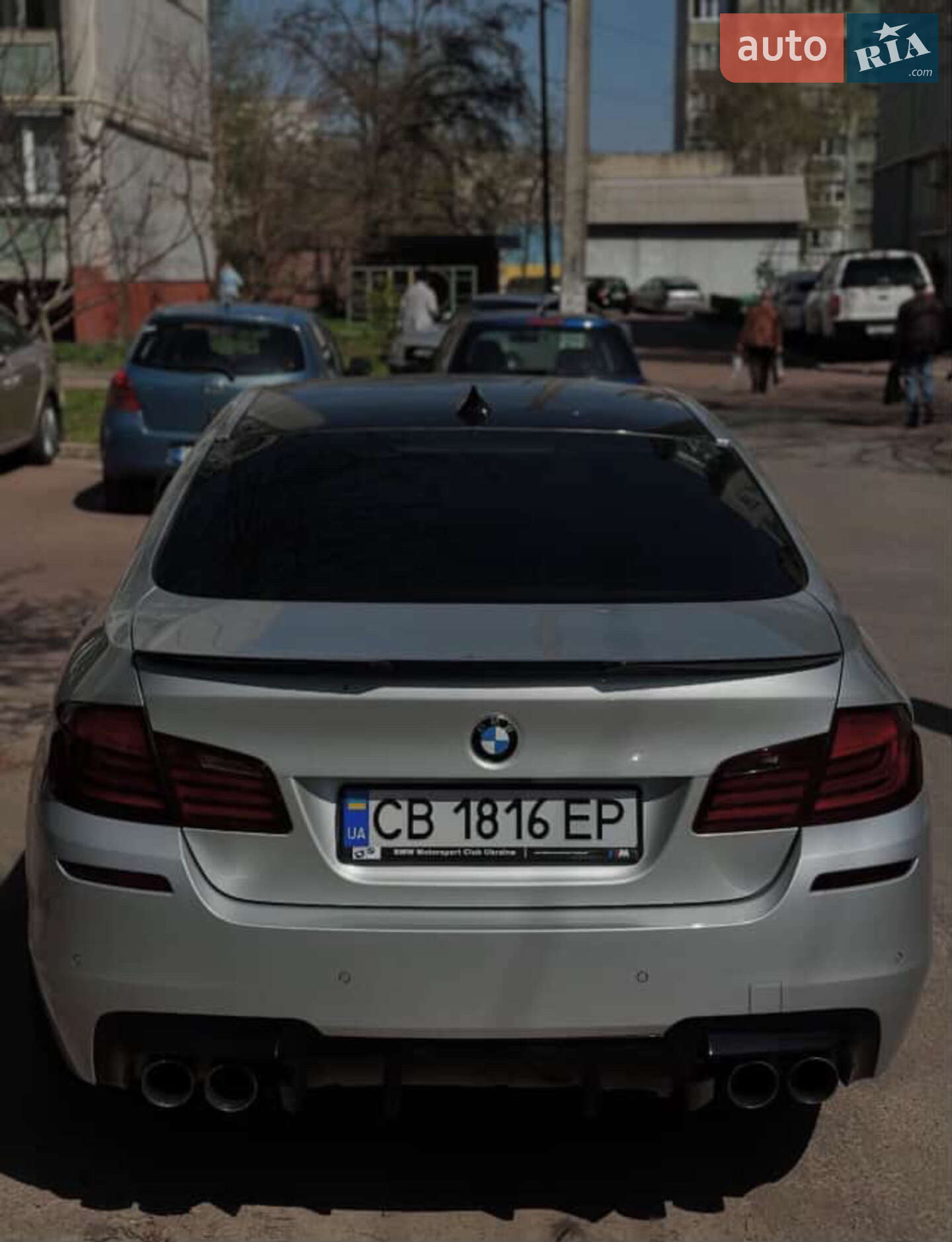 BMW 5 Series 2012 VIN WBAFR7C59CC811280 фото оголошення 2 з 39