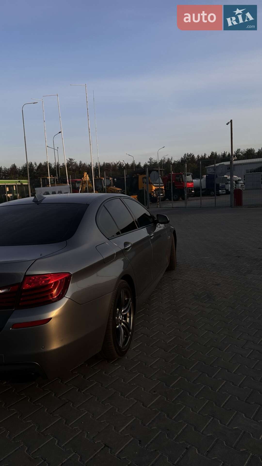 BMW 5 Series 2016 VIN WBA5B3C54GD549516 фото оголошення 20 з 36