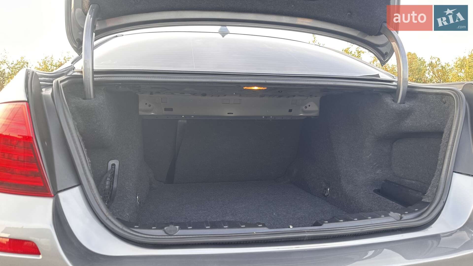 BMW 5 Series 2016 VIN WBA5B3C54GD549516 фото оголошення 27 з 36