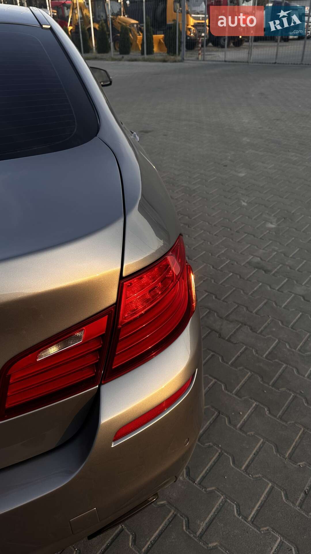 BMW 5 Series 2016 VIN WBA5B3C54GD549516 фото оголошення 28 з 36