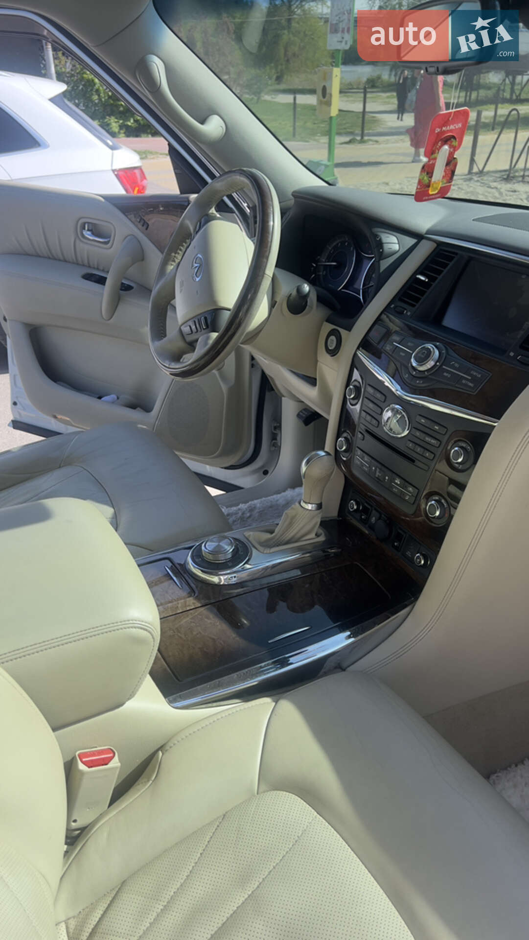 Infiniti QX56 2011 VIN JN1JANZ62U0001087 фото оголошення 7 з 7