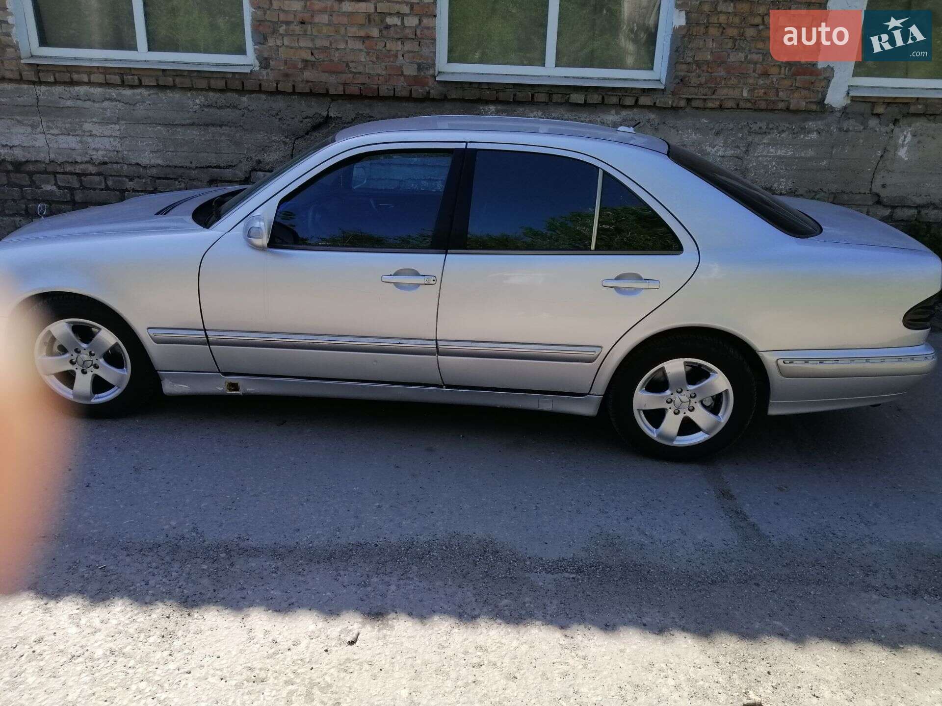 Mercedes-Benz E-Class 2002 VIN WDB2100261B360434 фото оголошення 3 з 9