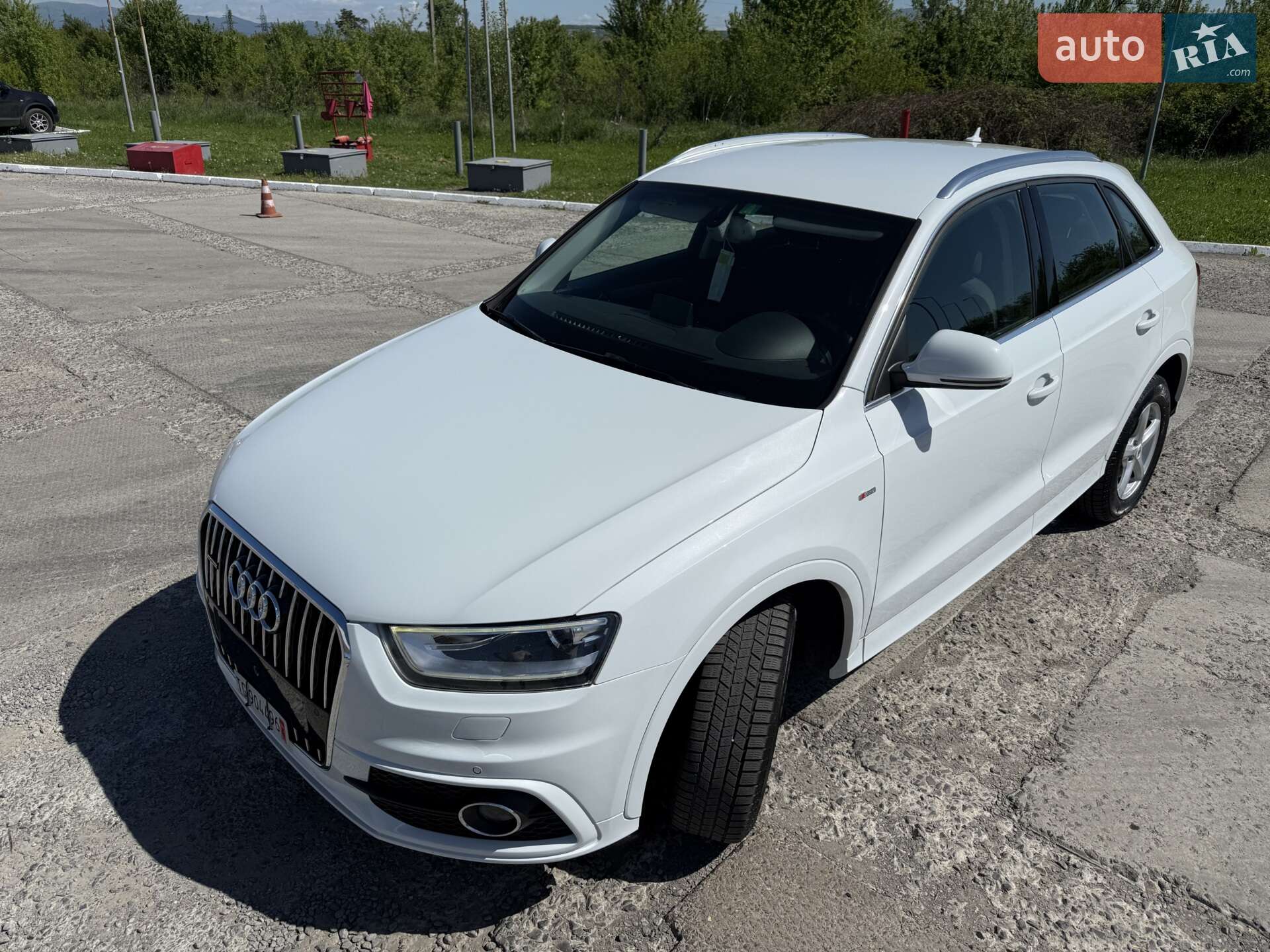 Audi Q3 2014 VIN WAUZZZ8U7ER081202 фото оголошення 5 з 62