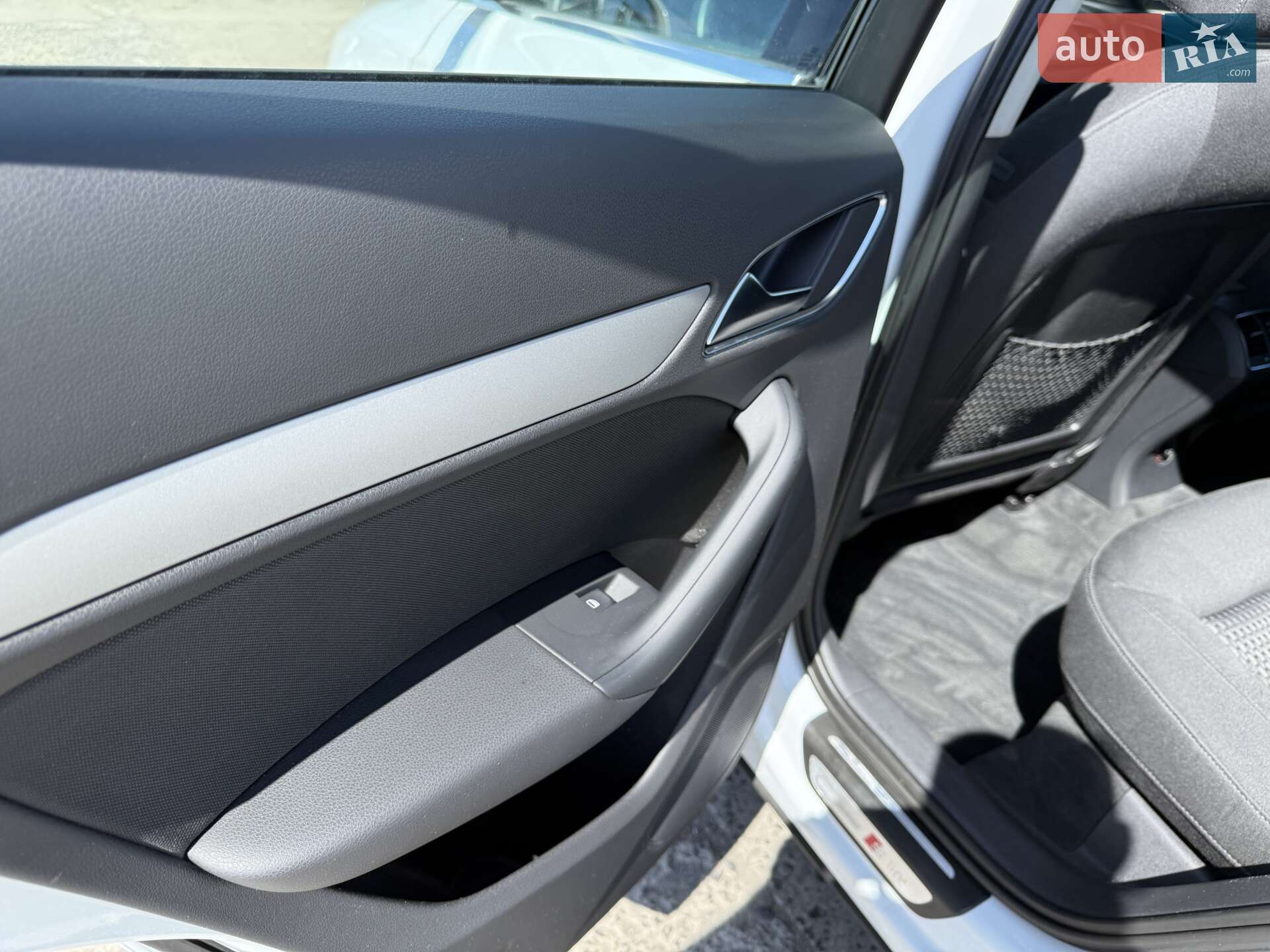 Audi Q3 2014 VIN WAUZZZ8U7ER081202 фото оголошення 41 з 62