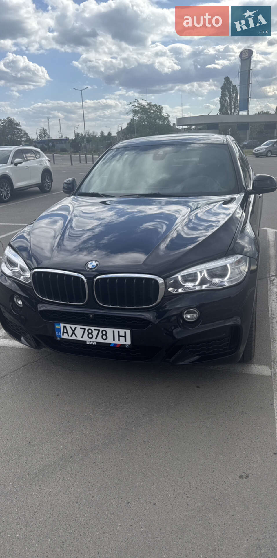 BMW X6 2018 VIN 5UXKU2C50J0Z61259 фото оголошення 2 з 13