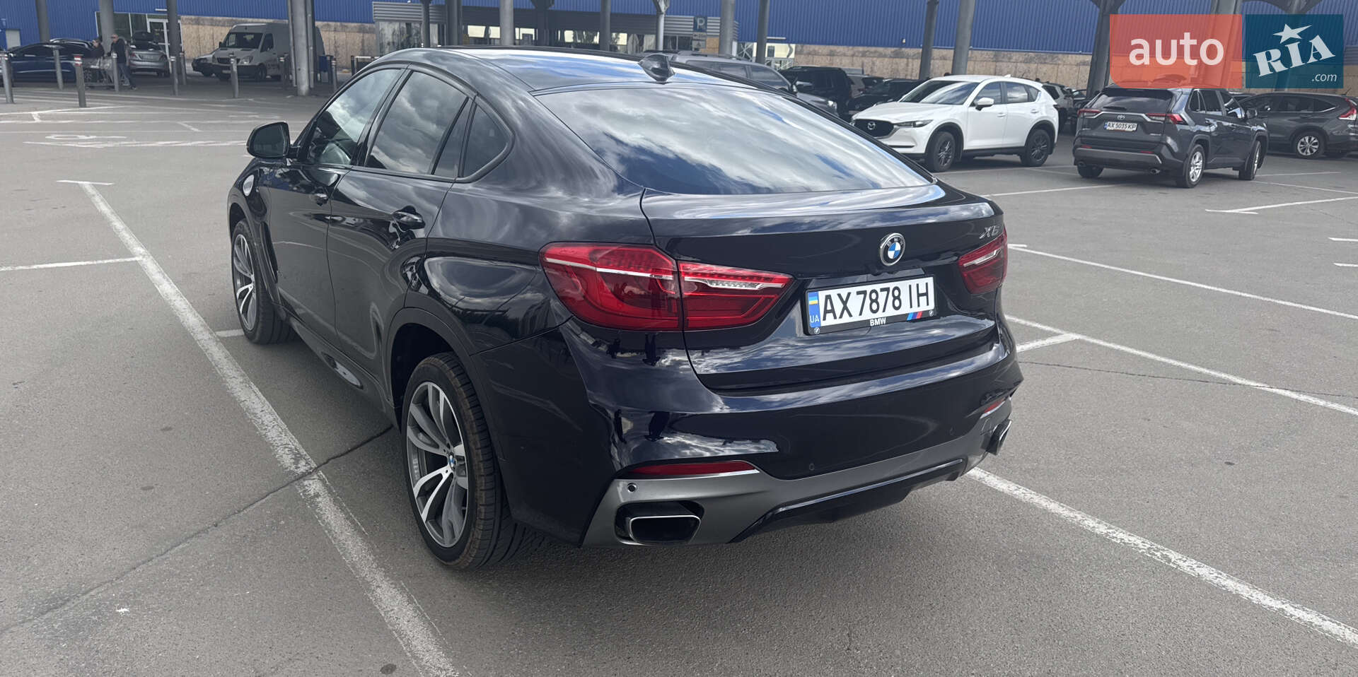 BMW X6 2018 VIN 5UXKU2C50J0Z61259 фото оголошення 4 з 13