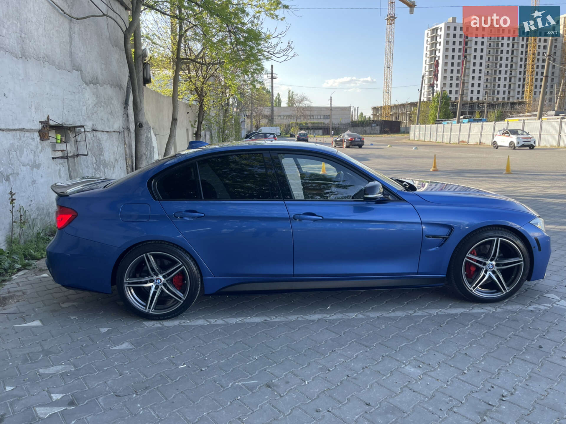 BMW 3 Series 2015 VIN WBA8B3C5XGK383222 фото оголошення 28 з 40