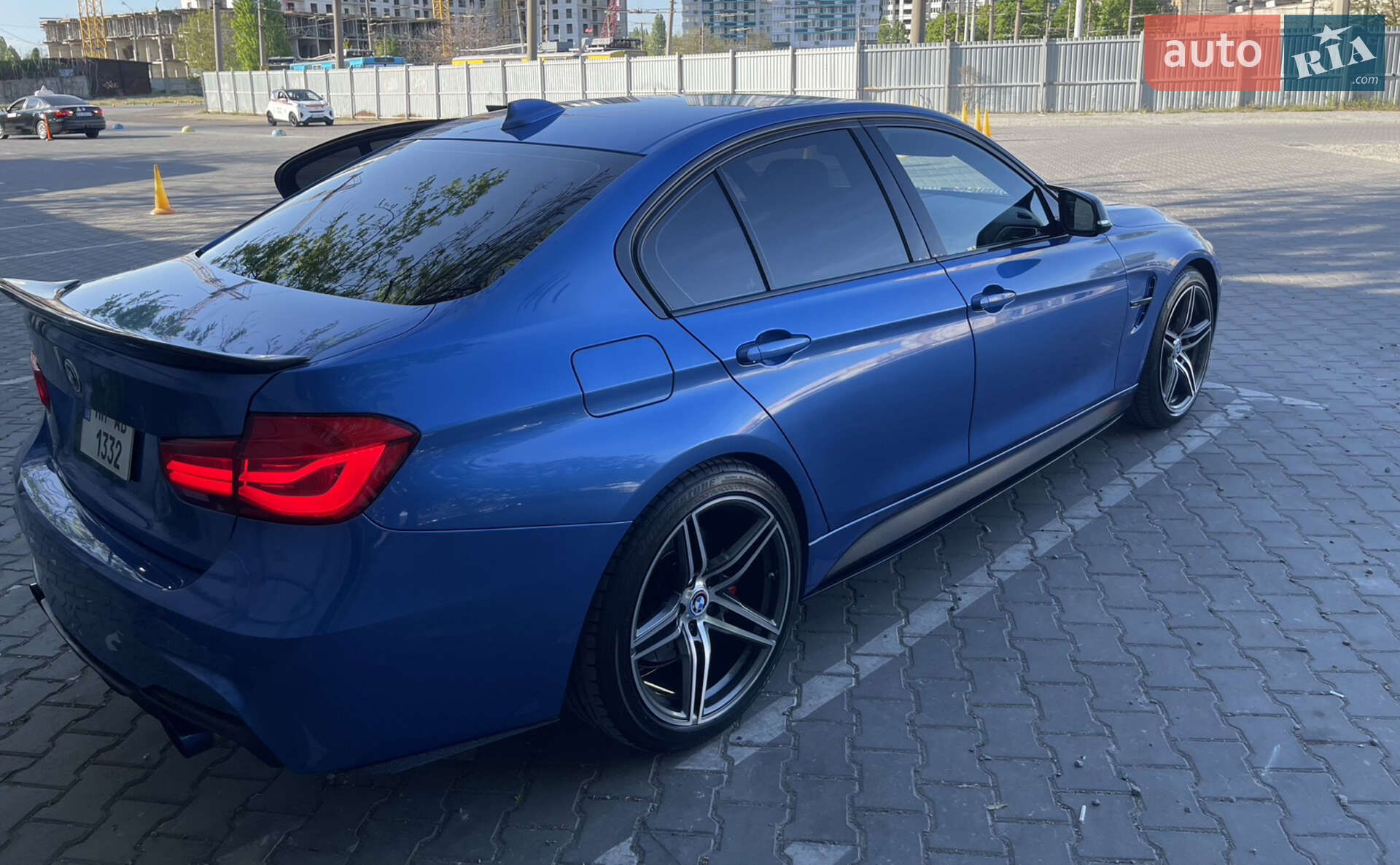 BMW 3 Series 2015 VIN WBA8B3C5XGK383222 фото оголошення 29 з 40