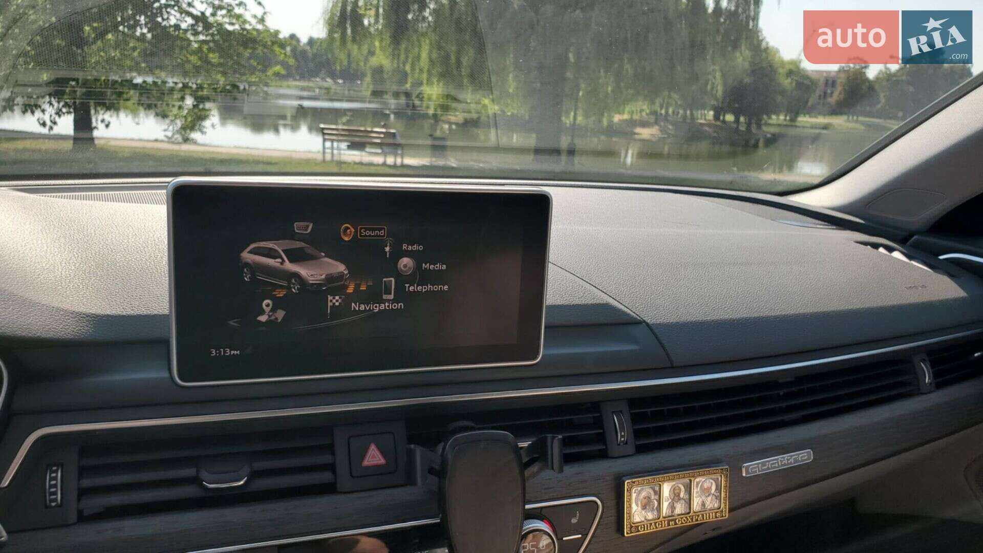 Audi A4 Allroad 2019 VIN WA18NAF49KA114364 фото оголошення 13 з 22