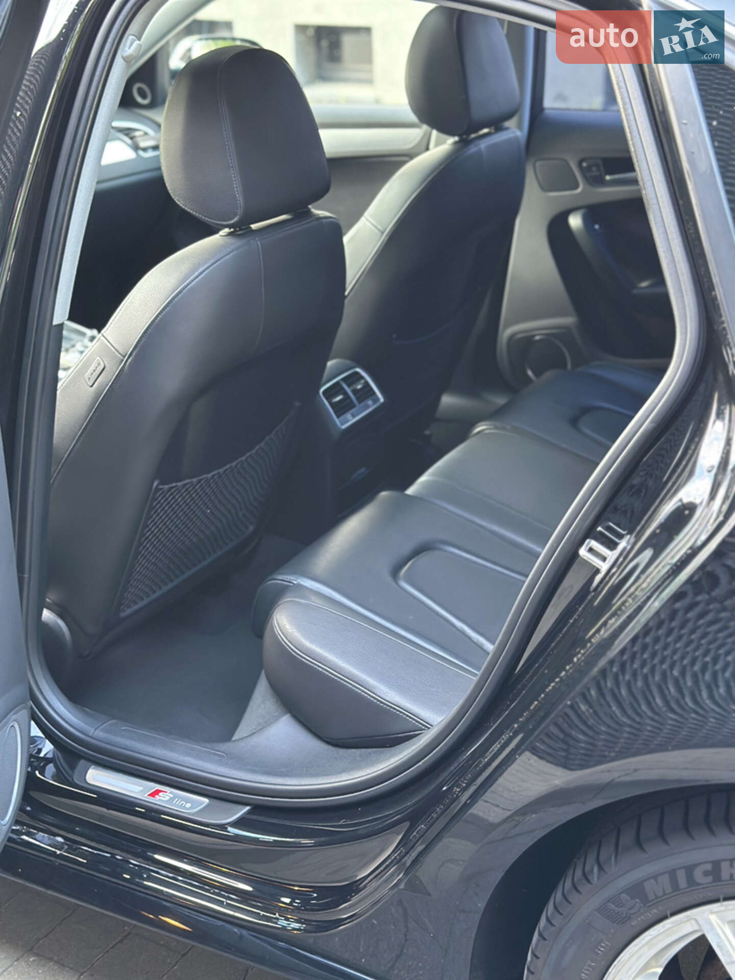 Audi A4 2016 VIN WAUFFAFL6GN001356 фото оголошення 14 з 30