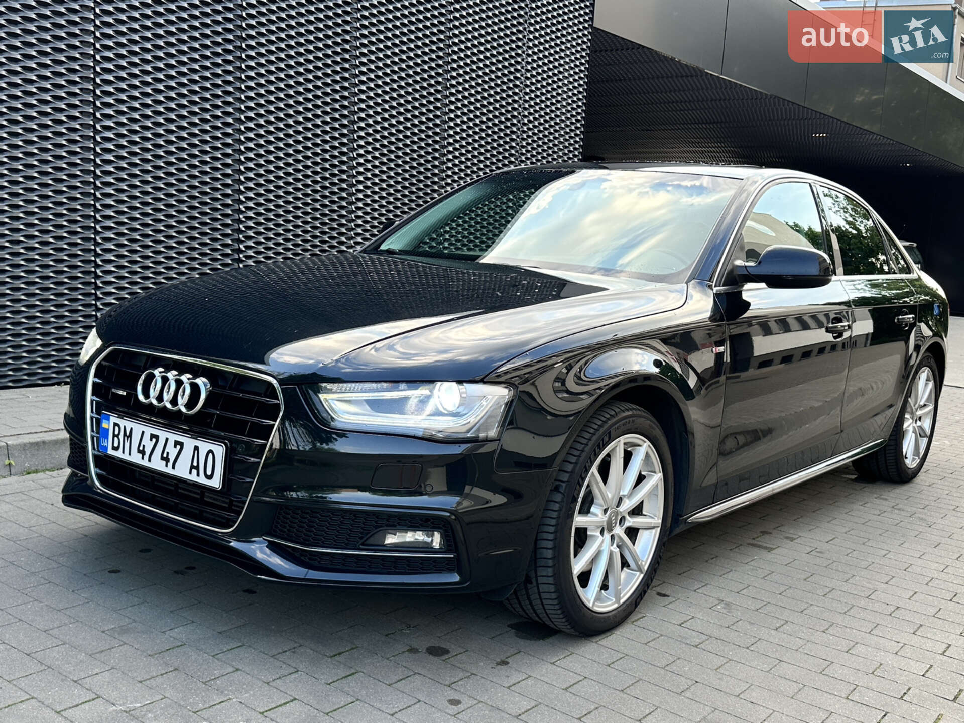 Audi A4 2016 VIN WAUFFAFL6GN001356 фото оголошення 21 з 30