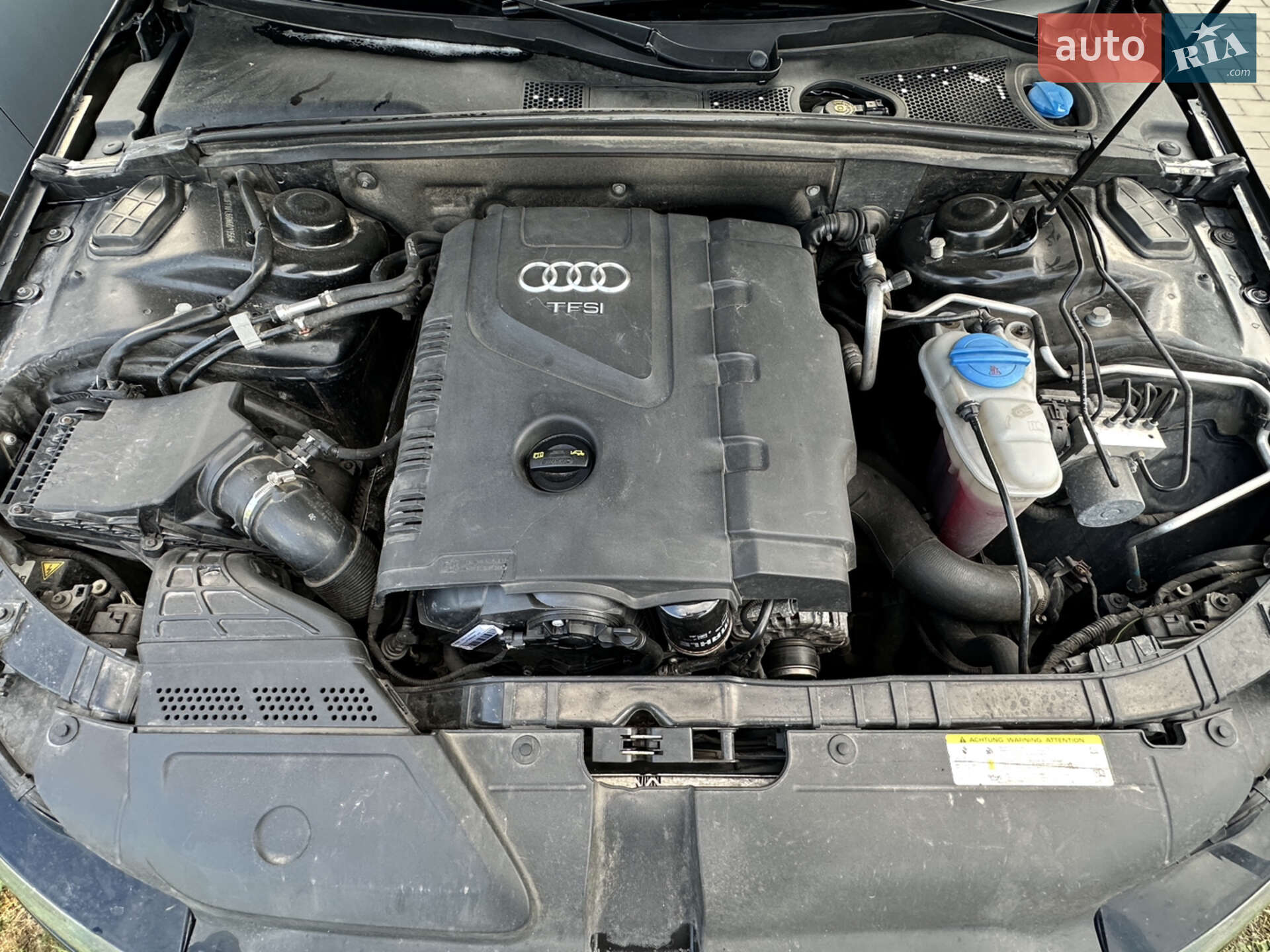 Audi A4 2016 VIN WAUFFAFL6GN001356 фото оголошення 30 з 30