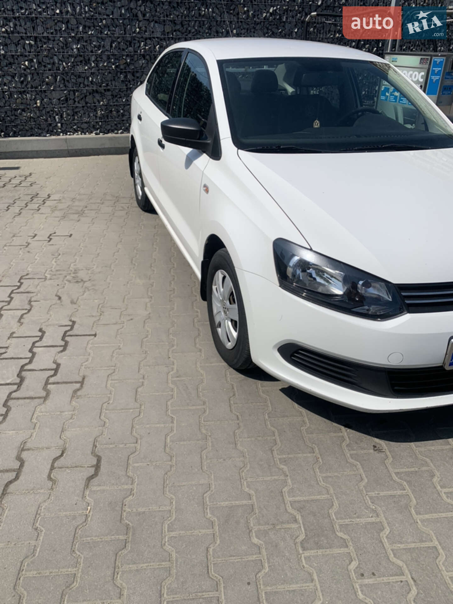 Volkswagen Polo 2012 VIN XW8ZZZ61ZCG040301 фото оголошення 2 з 10