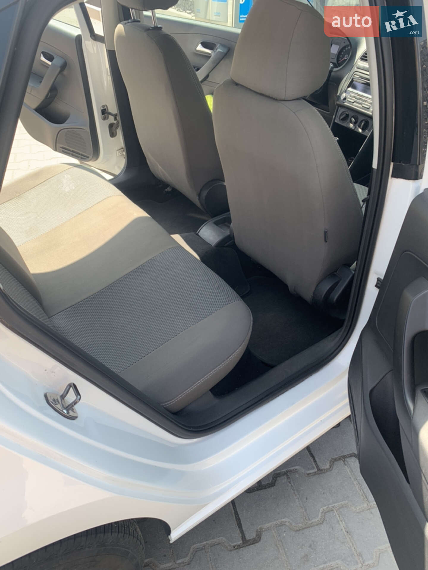 Volkswagen Polo 2012 VIN XW8ZZZ61ZCG040301 фото оголошення 10 з 10