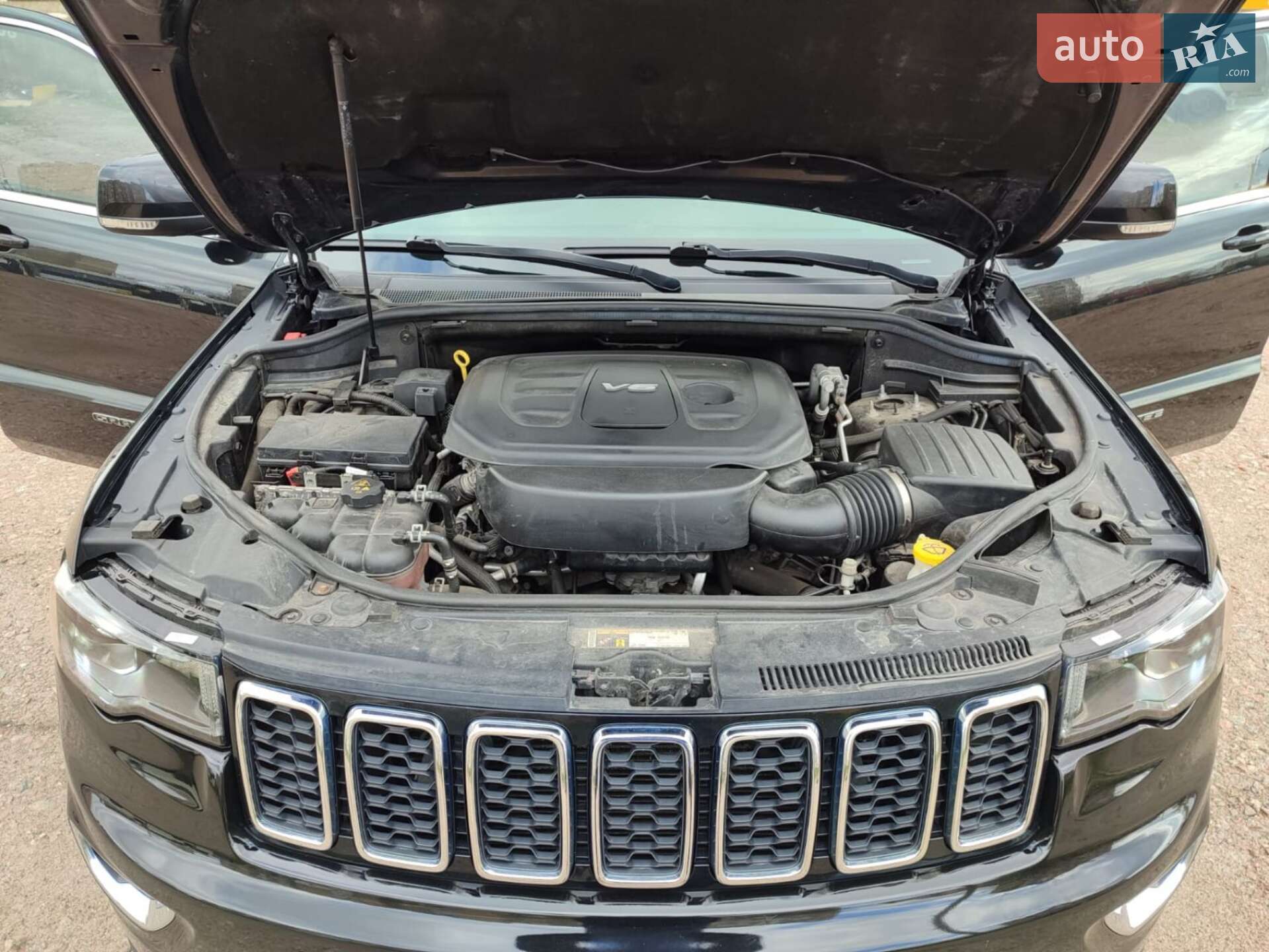 JEEP GRAND CHEROKEE 2018 VIN 1C4RJFAG0JC323421 фото оголошення 12 з 12