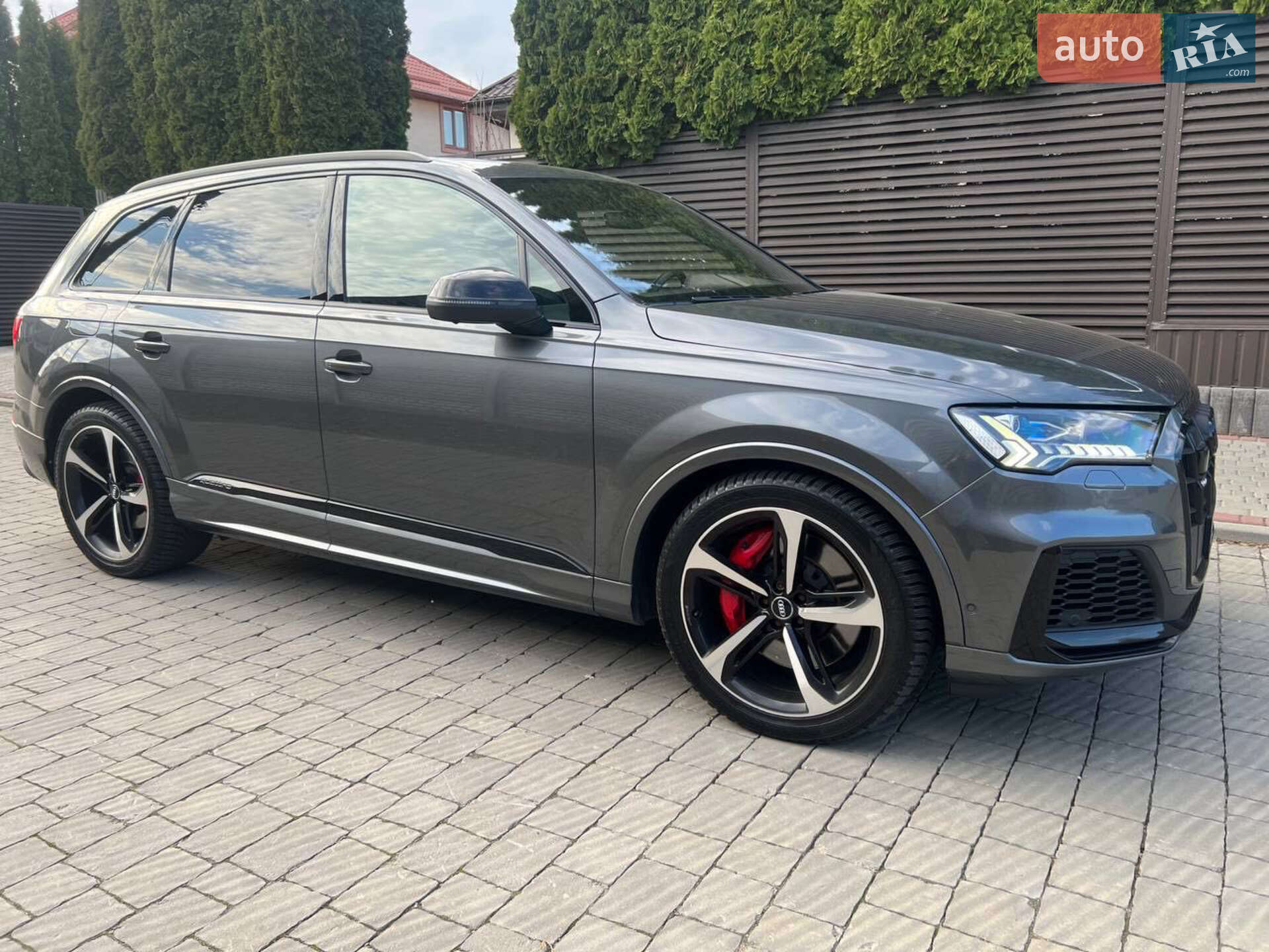 Audi SQ7 2019 VIN WAUZZZ4M1LD005426 фото оголошення 4 з 60