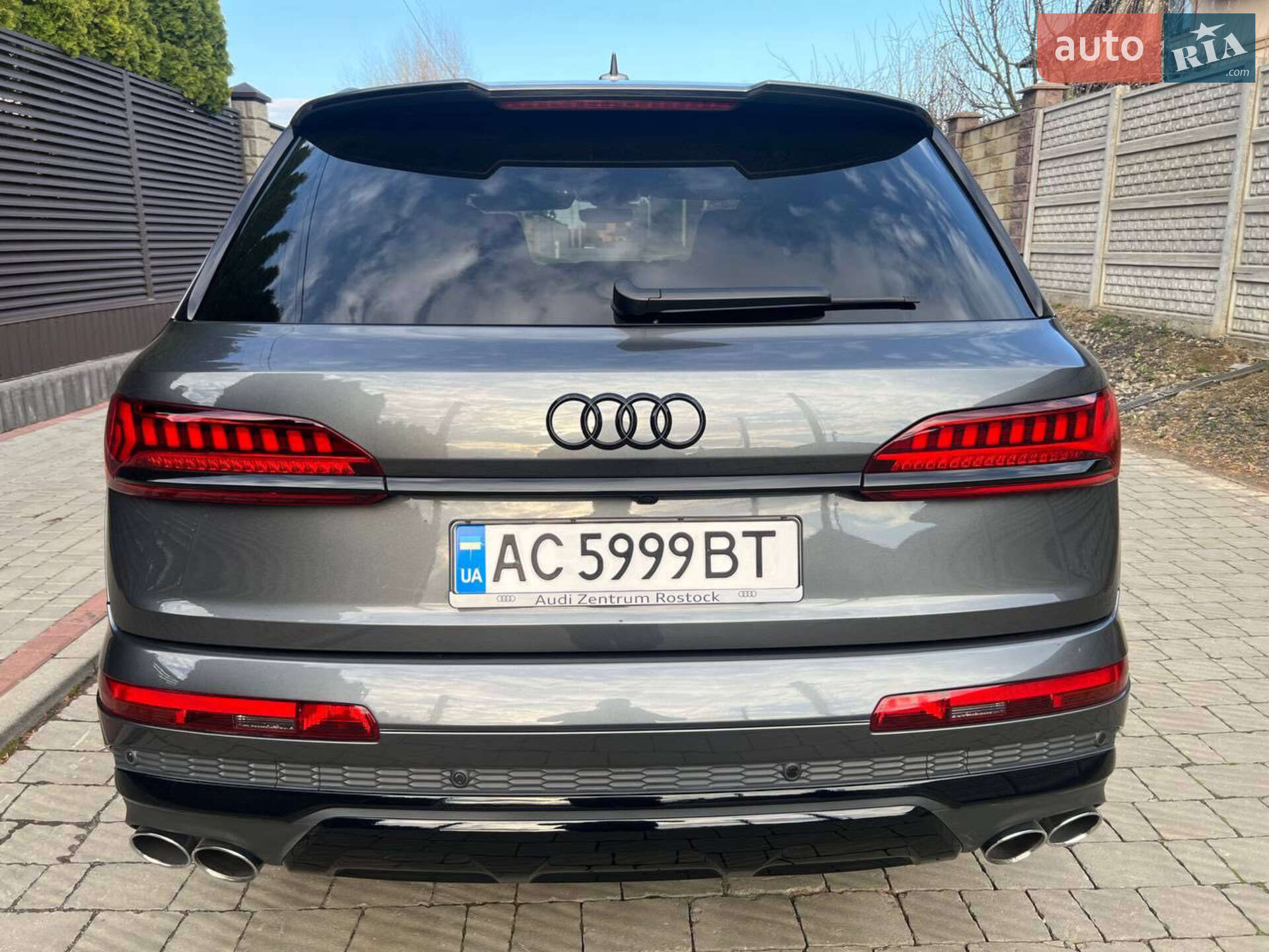 Audi SQ7 2019 VIN WAUZZZ4M1LD005426 фото оголошення 12 з 60