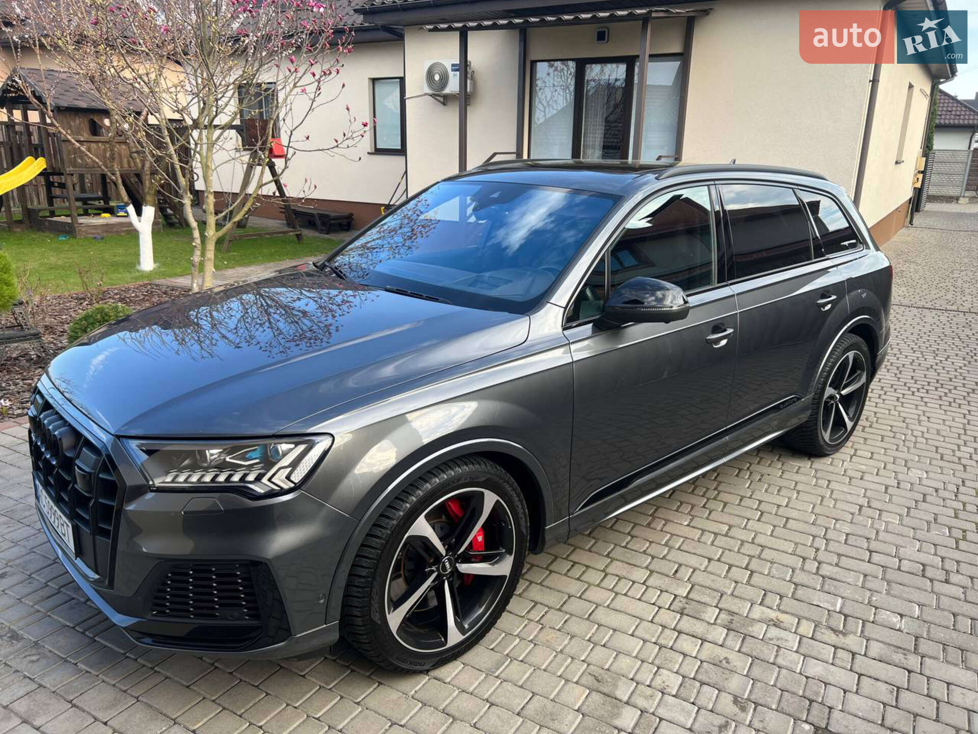 Audi SQ7 2019 VIN WAUZZZ4M1LD005426 фото оголошення 18 з 60