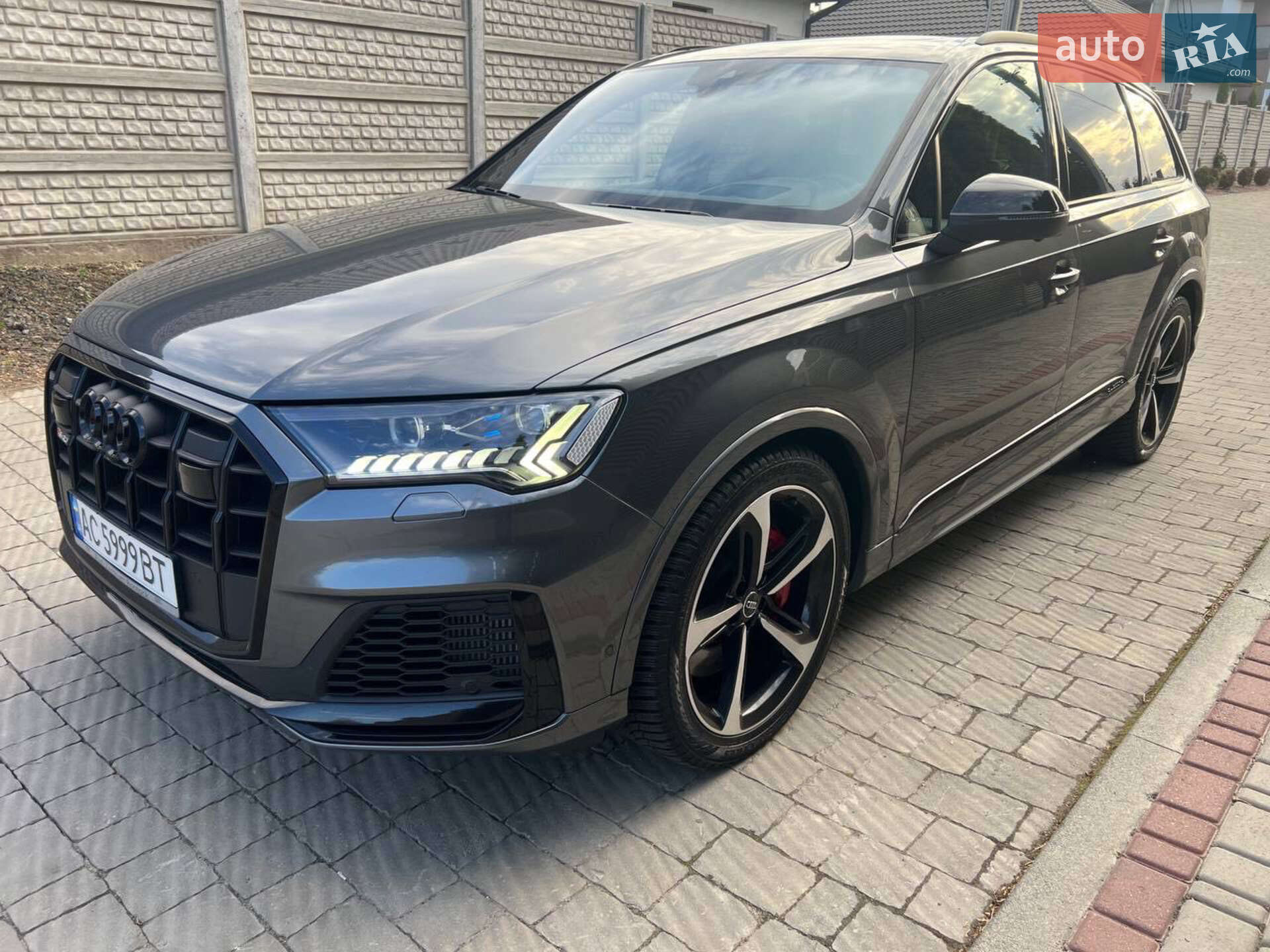 Audi SQ7 2019 VIN WAUZZZ4M1LD005426 фото оголошення 19 з 60