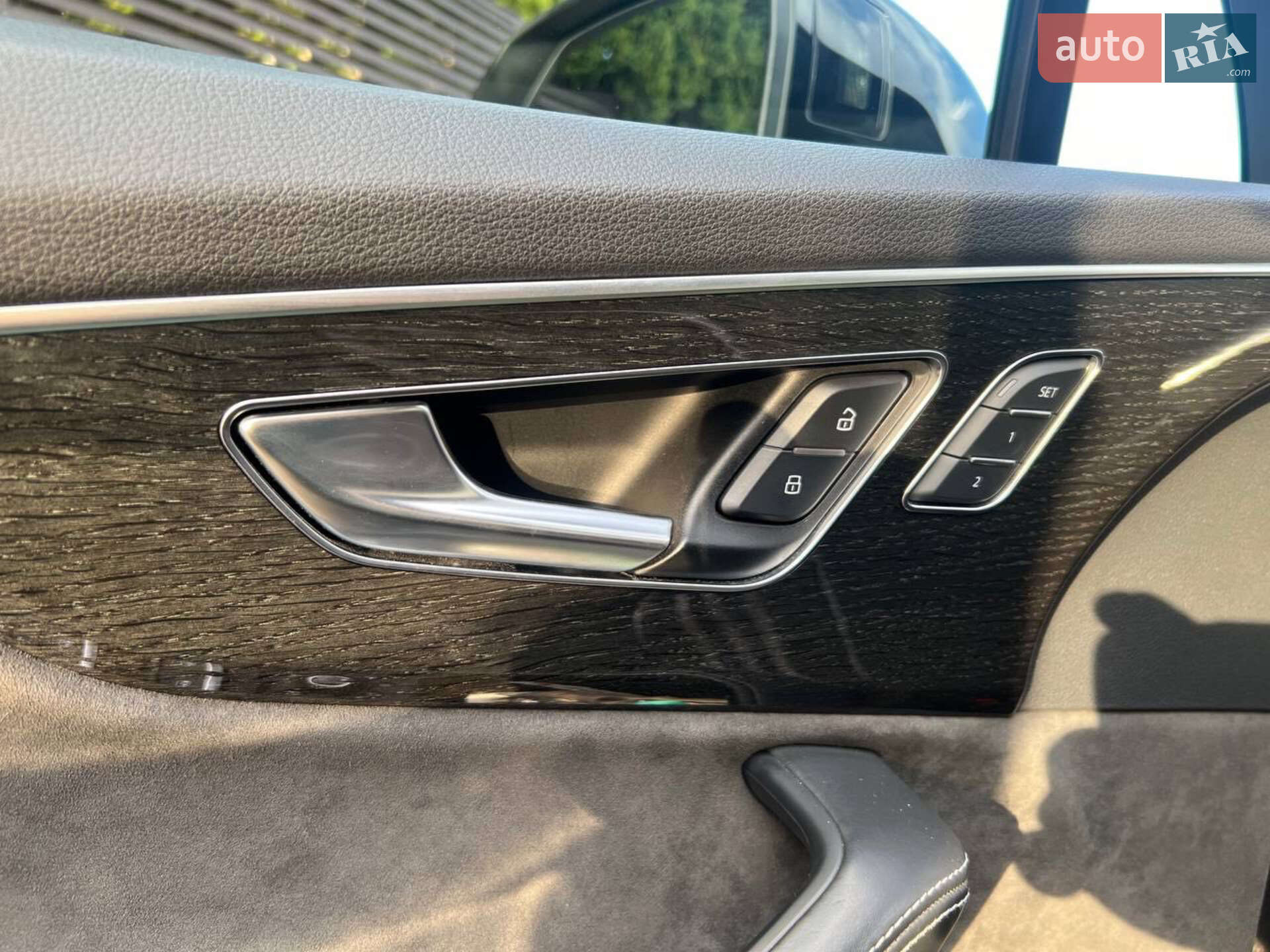 Audi SQ7 2019 VIN WAUZZZ4M1LD005426 фото оголошення 47 з 60