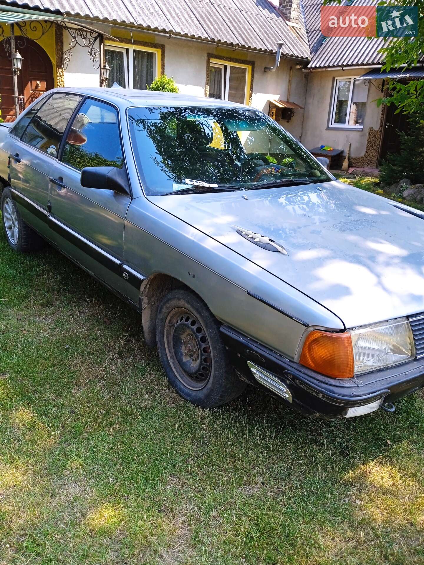 Audi 100 1986 VIN WAUZZZ44ZGA140847 фото оголошення 10 з 20