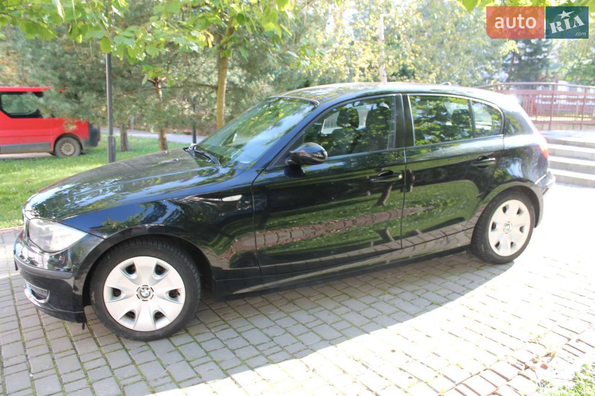BMW 1 Series 2007 VIN WBAUD71030PY85523 фото оголошення 10 з 25