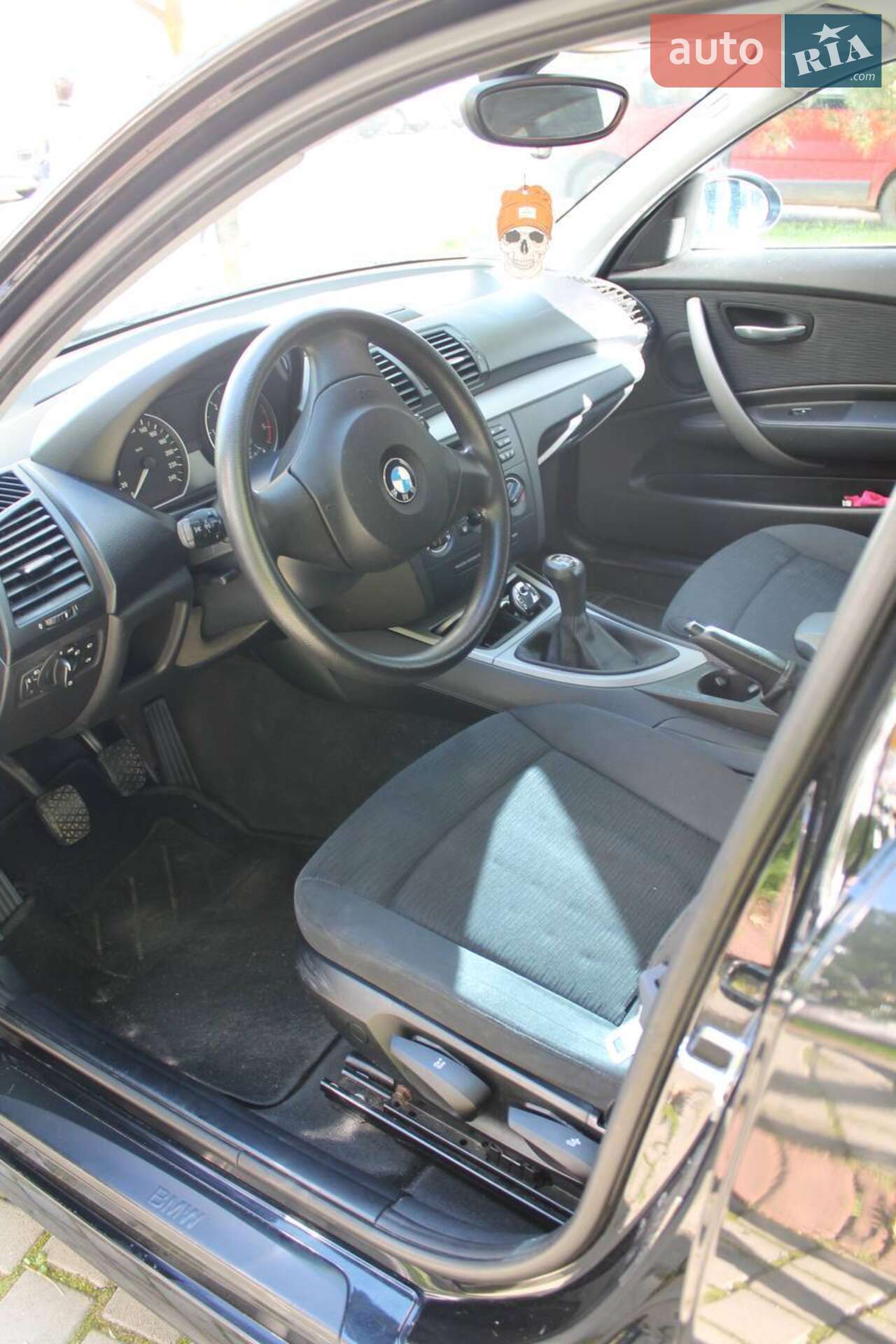 BMW 1 Series 2007 VIN WBAUD71030PY85523 фото оголошення 14 з 25