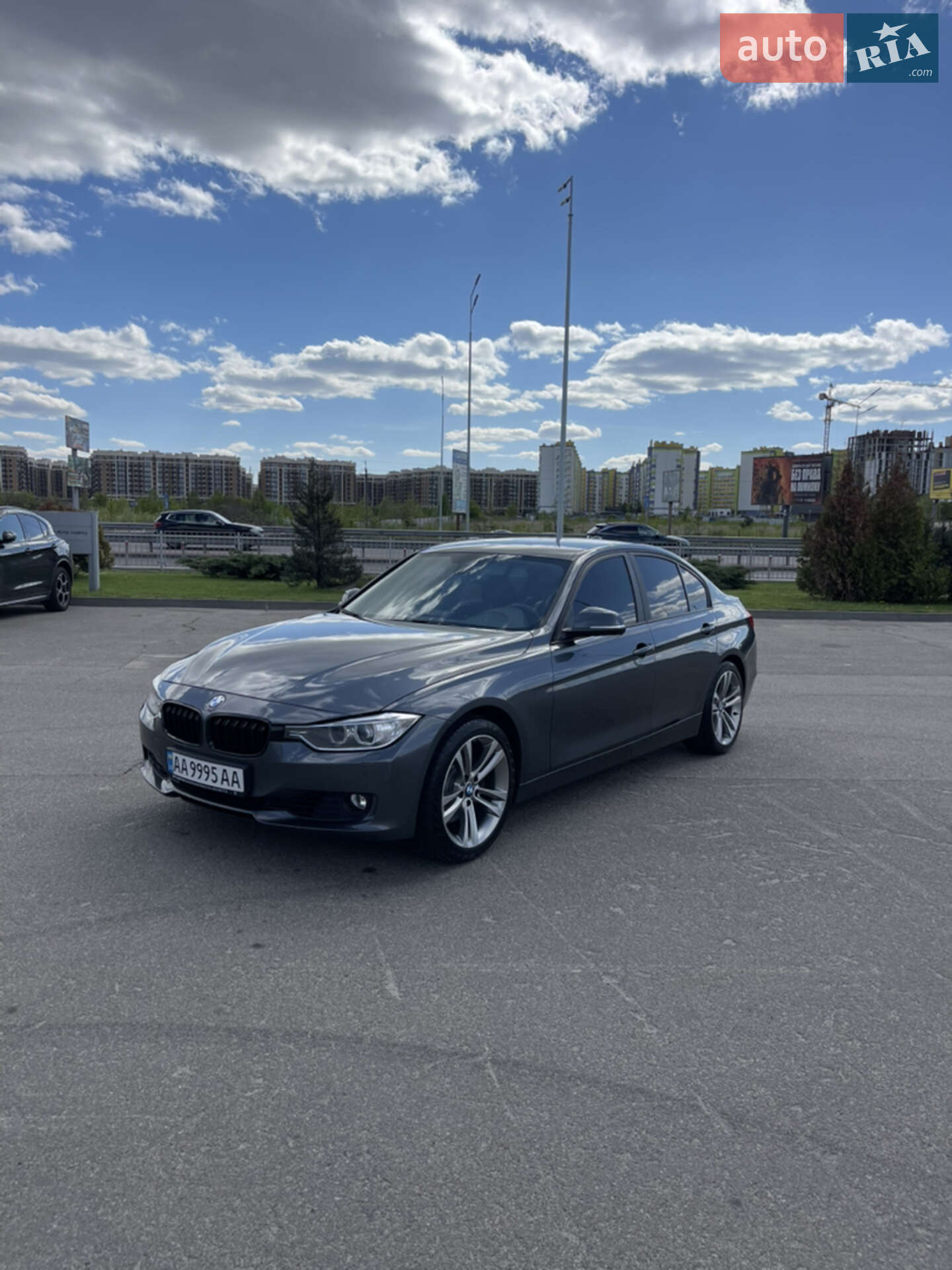 BMW 3 Series 2012 VIN WBA3E51010F570917 фото оголошення 14 з 33