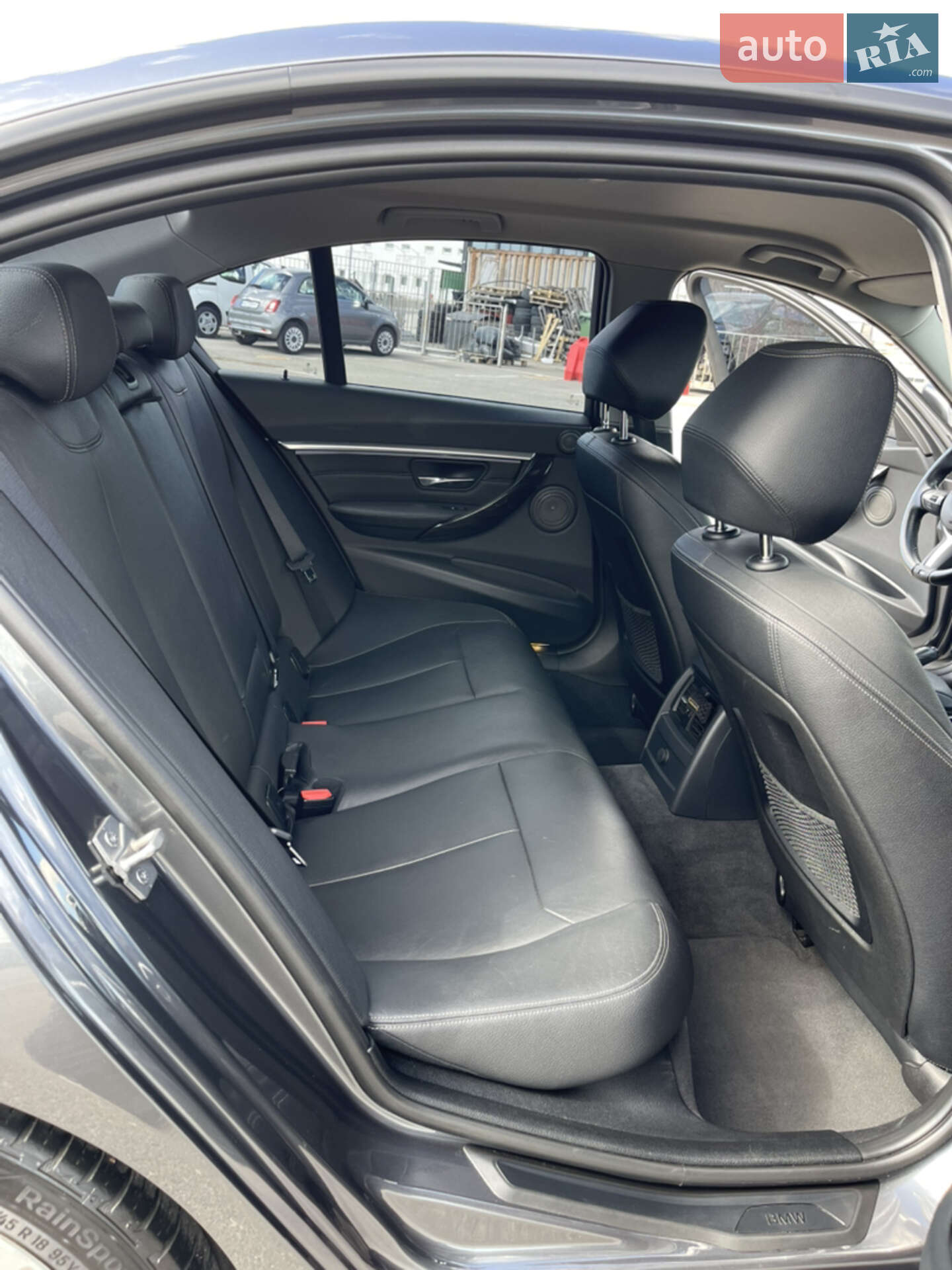 BMW 3 Series 2012 VIN WBA3E51010F570917 фото оголошення 29 з 33