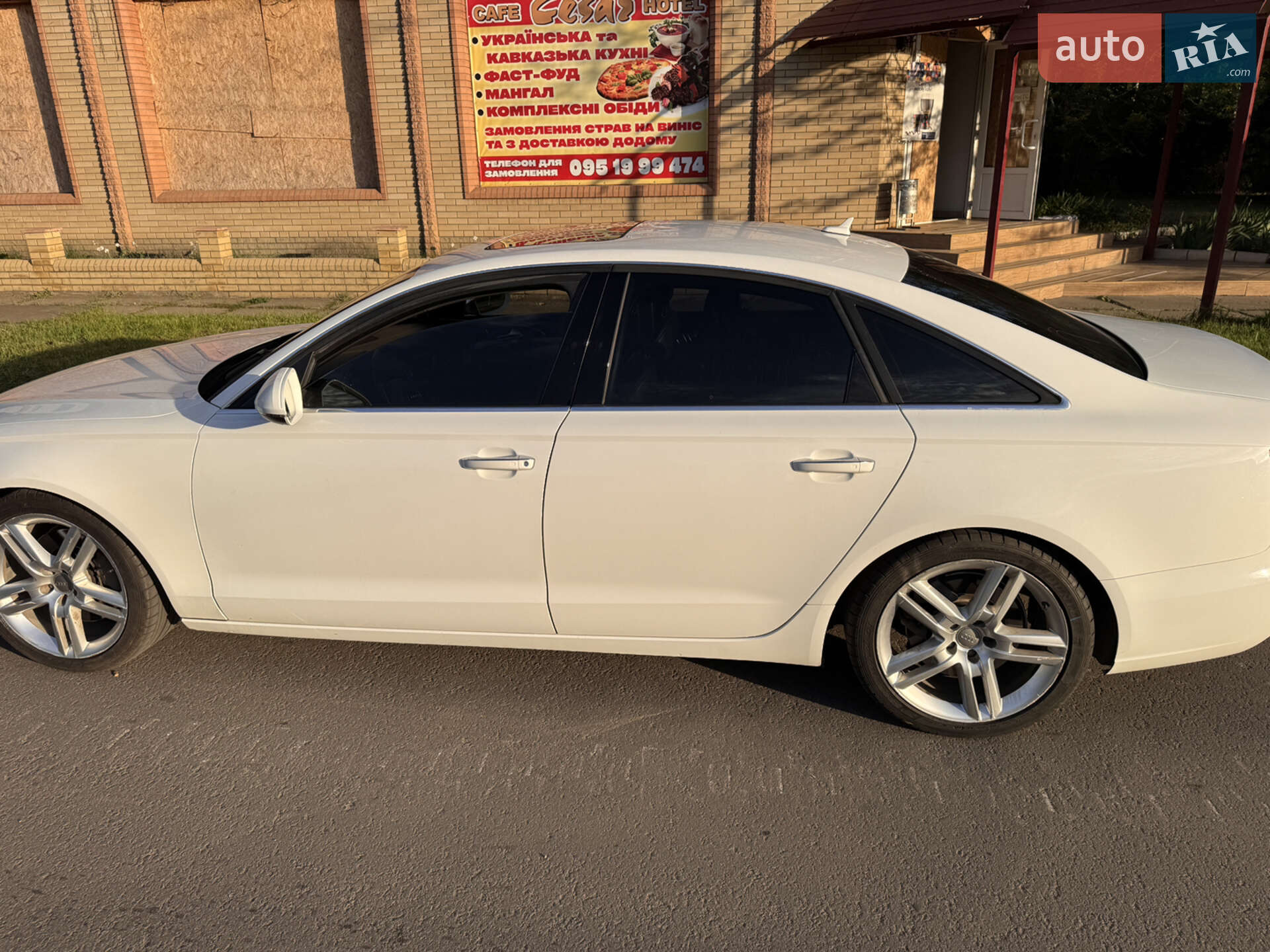 Audi A6 2014 VIN WAUGFAFC2FN048354 фото оголошення 6 з 16