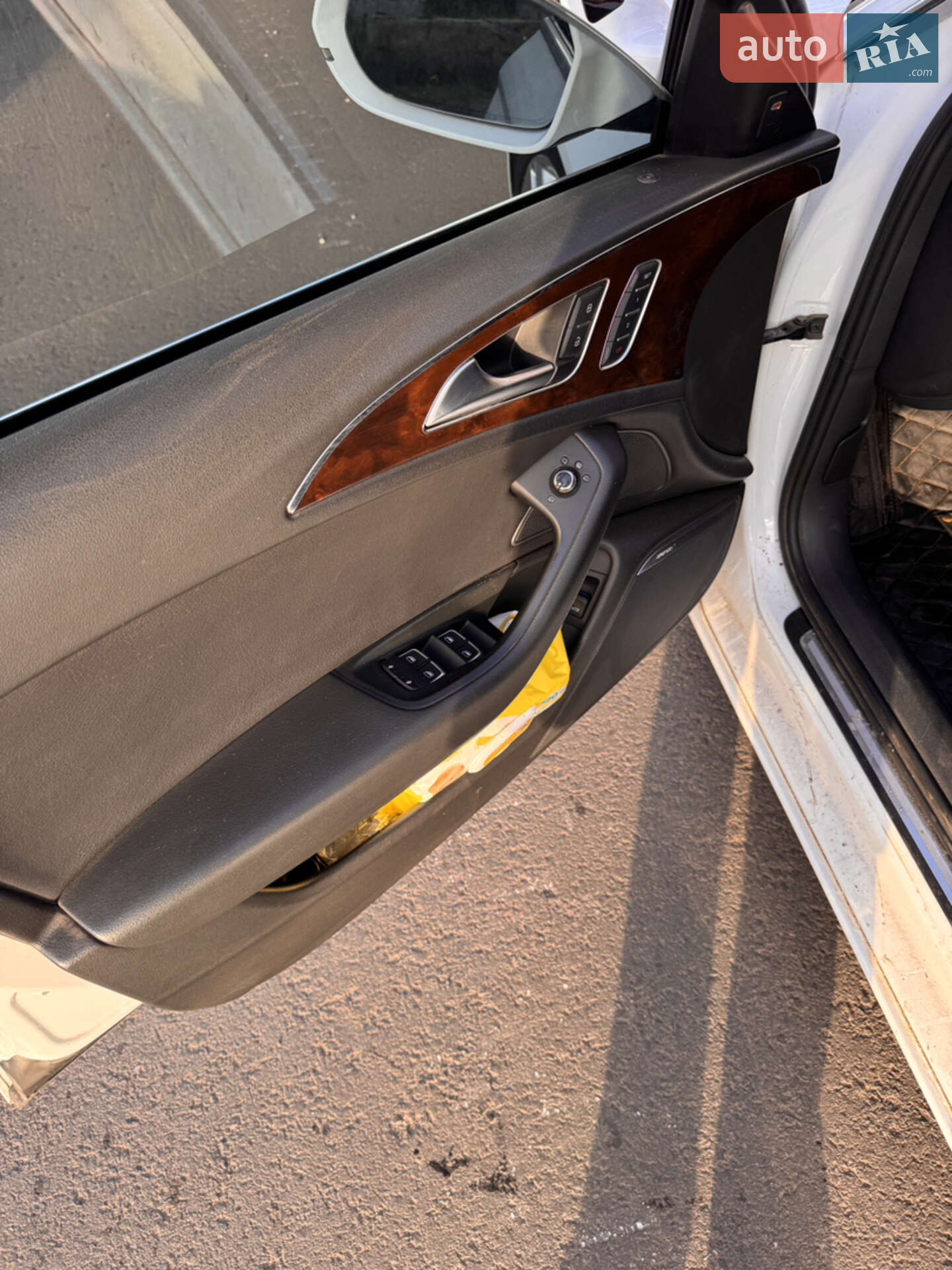 Audi A6 2014 VIN WAUGFAFC2FN048354 фото оголошення 7 з 16