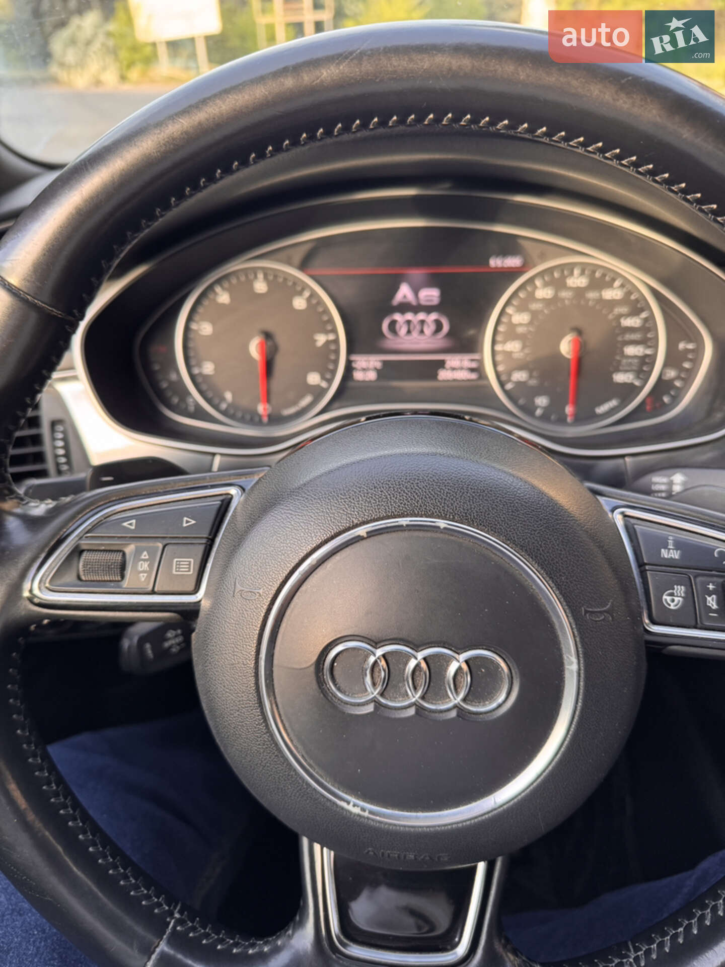 Audi A6 2014 VIN WAUGFAFC2FN048354 фото оголошення 9 з 16