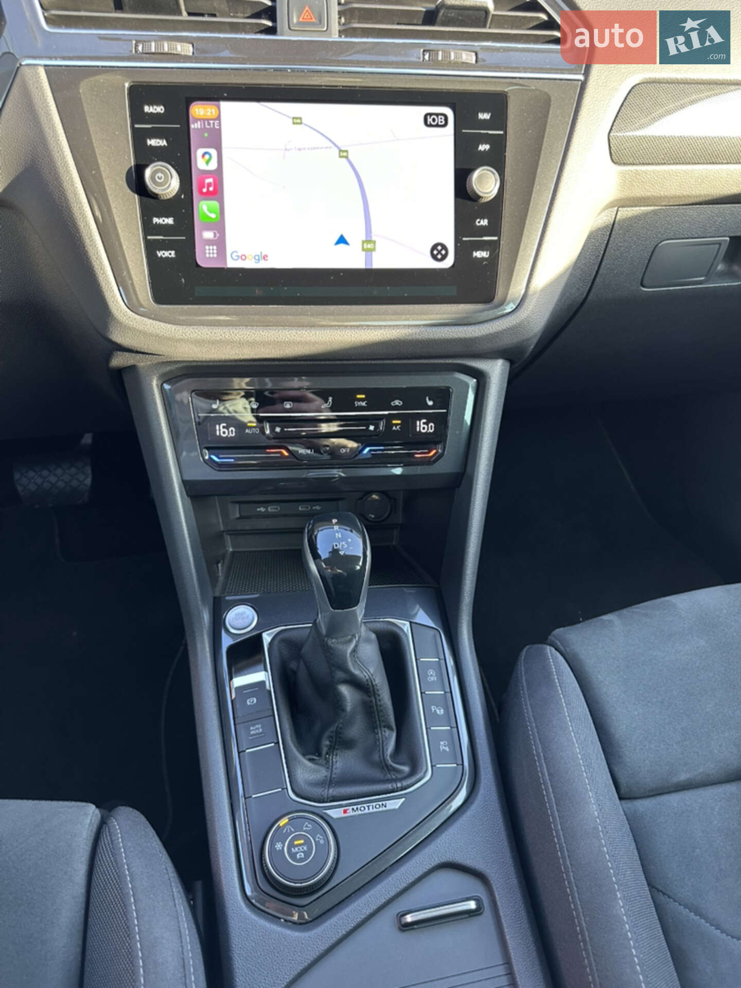 Volkswagen Tiguan 2021 VIN WVGZZZ5NZMW533466 фото оголошення 16 з 18