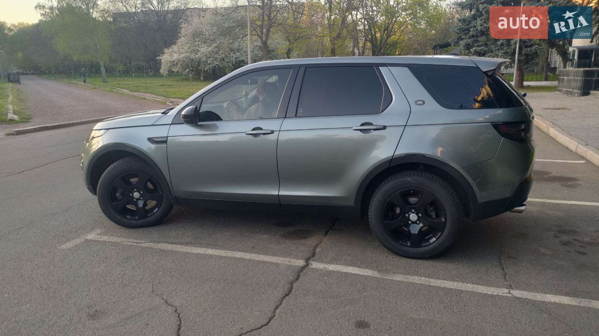 Land Rover Discovery Sport 2016 VIN SALCB2DN5GH591438 фото оголошення 4 з 83